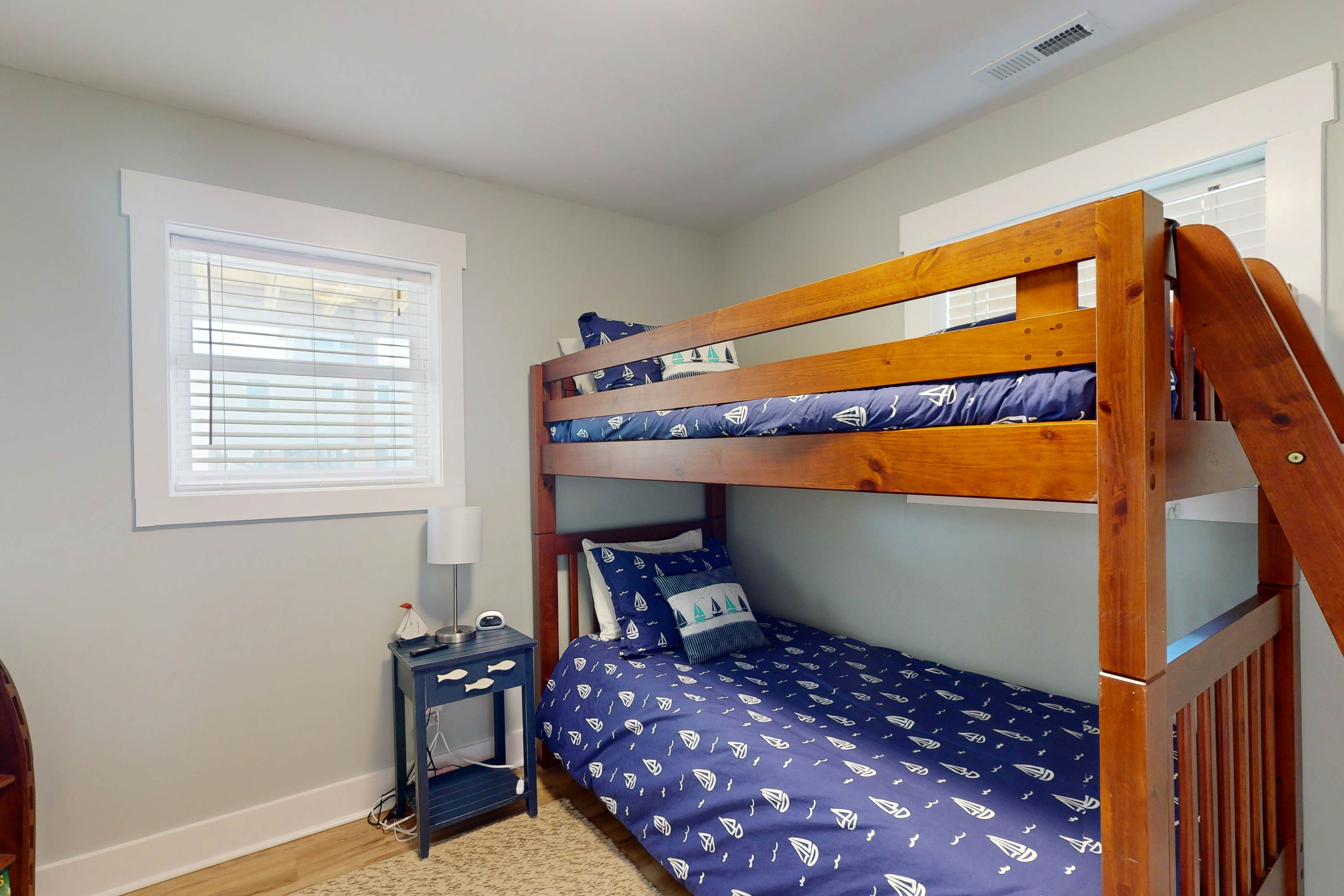 AB168 The Sand Dollar Cottage