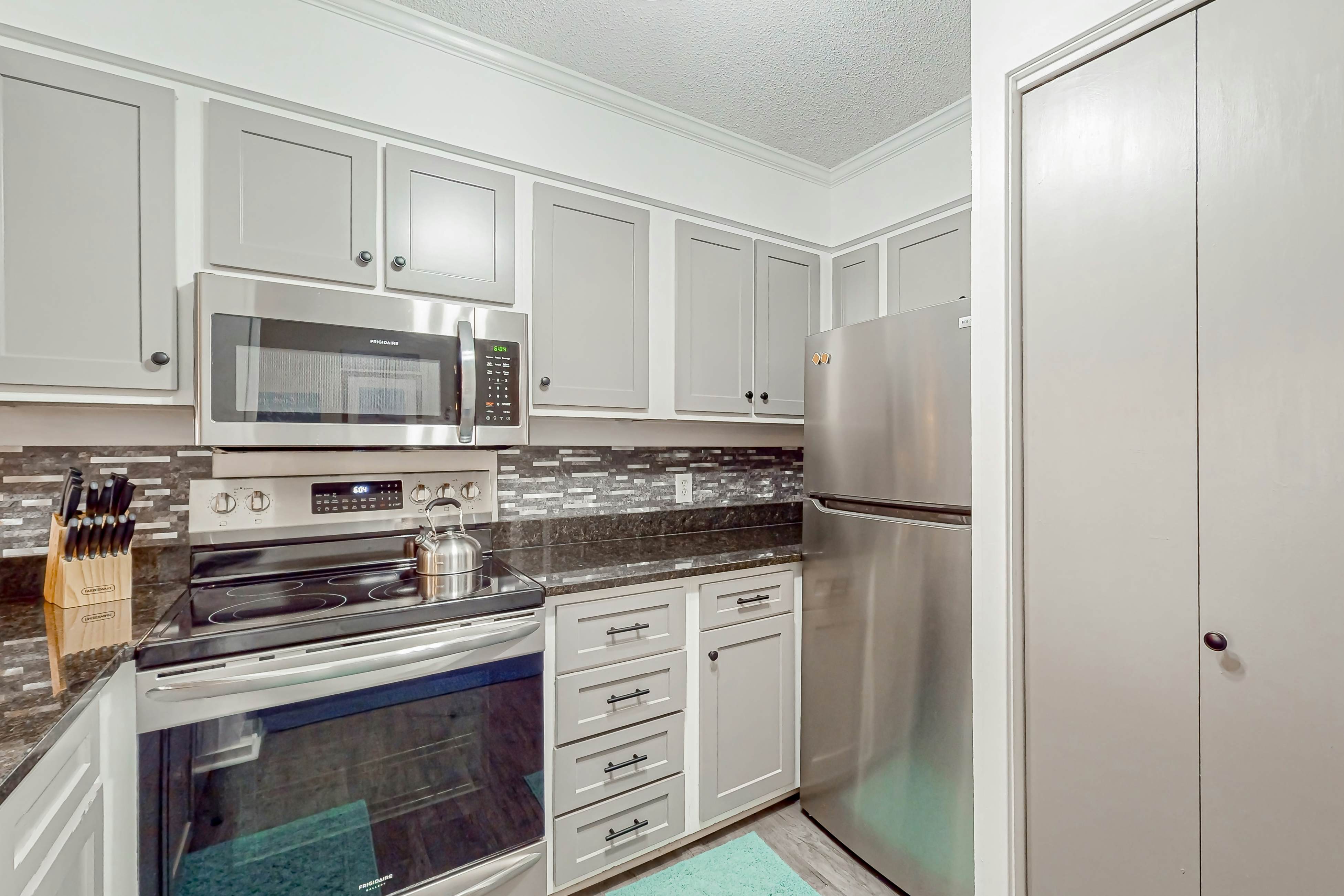 ABPAB164 A Place at the Beach 351