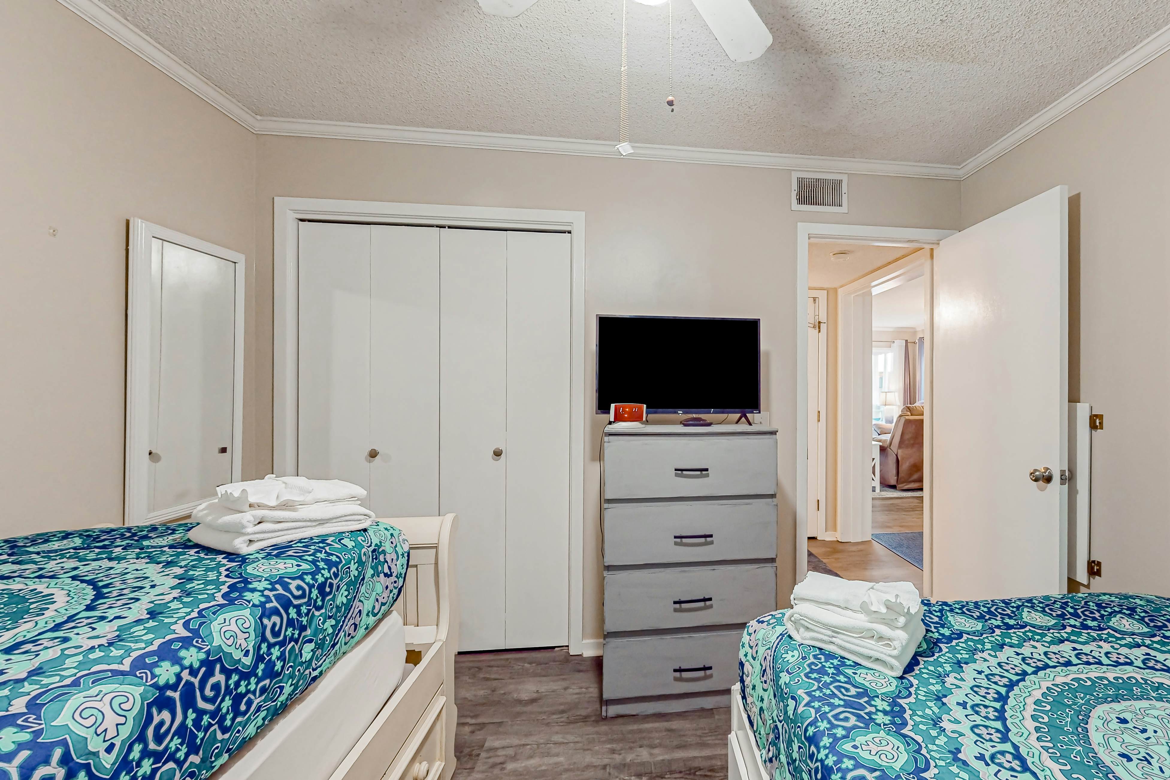 ABPAB164 A Place at the Beach 351