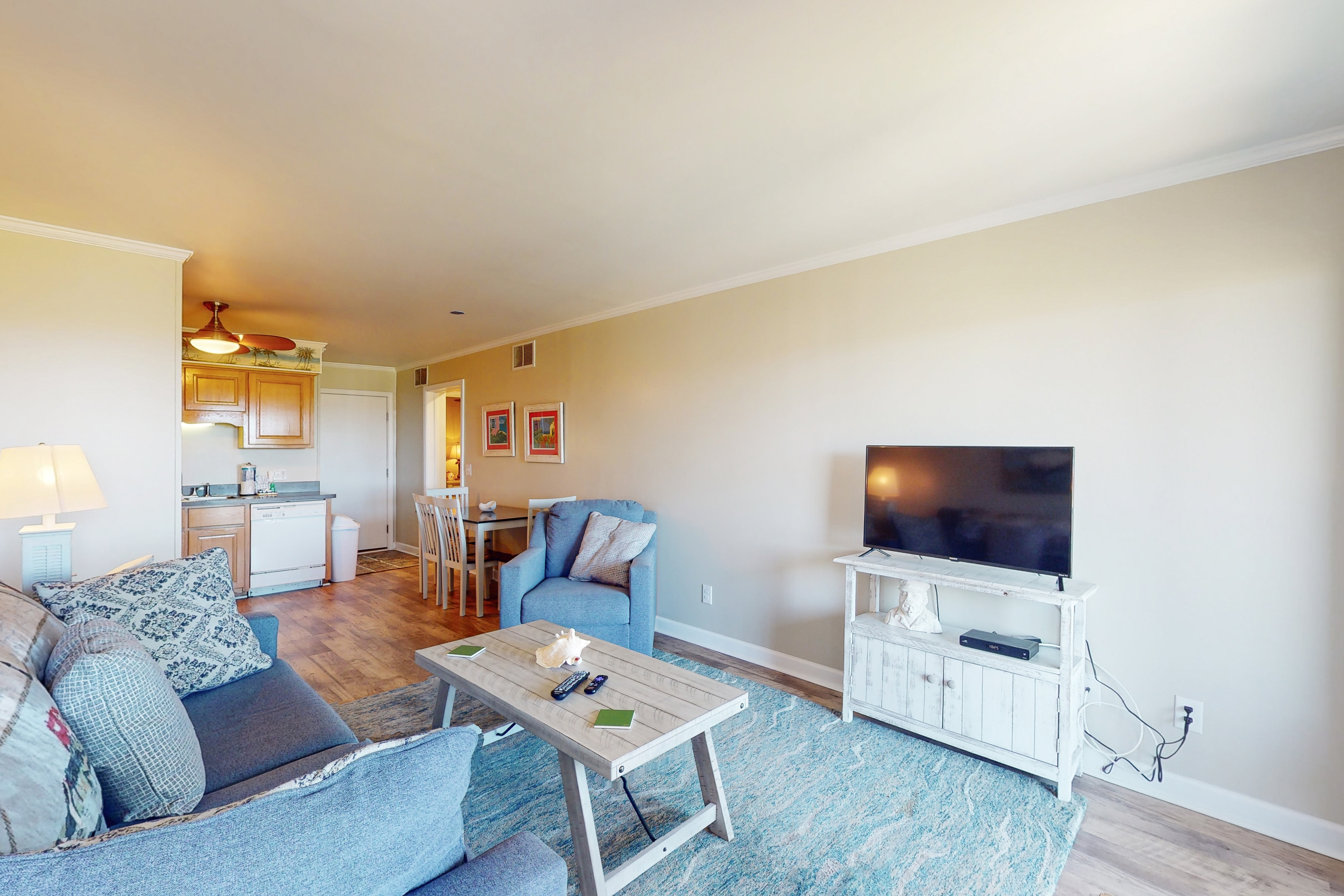 Oceanview condo with outdoor pool and private beach access