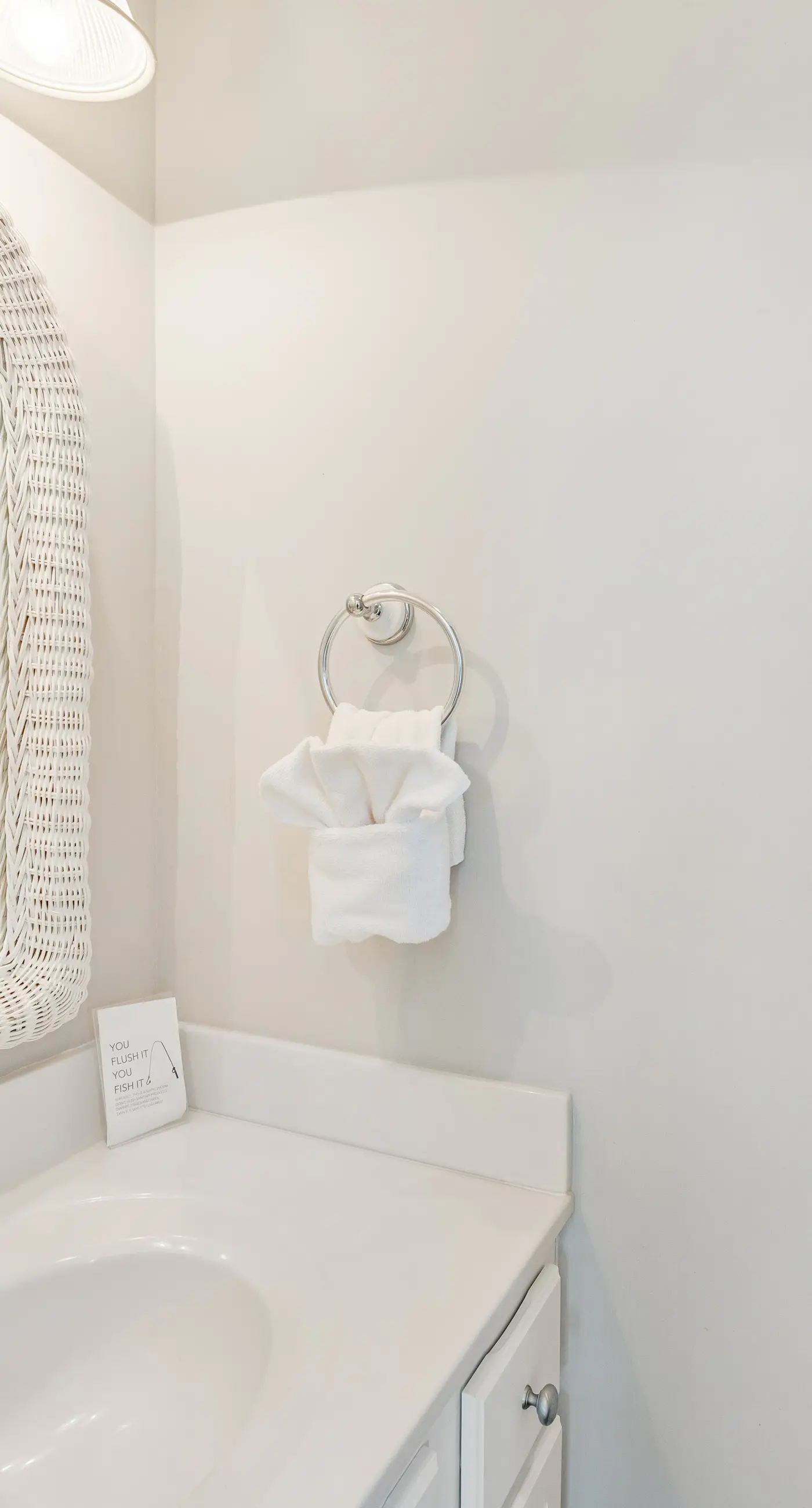 AB156 Over by the Sea