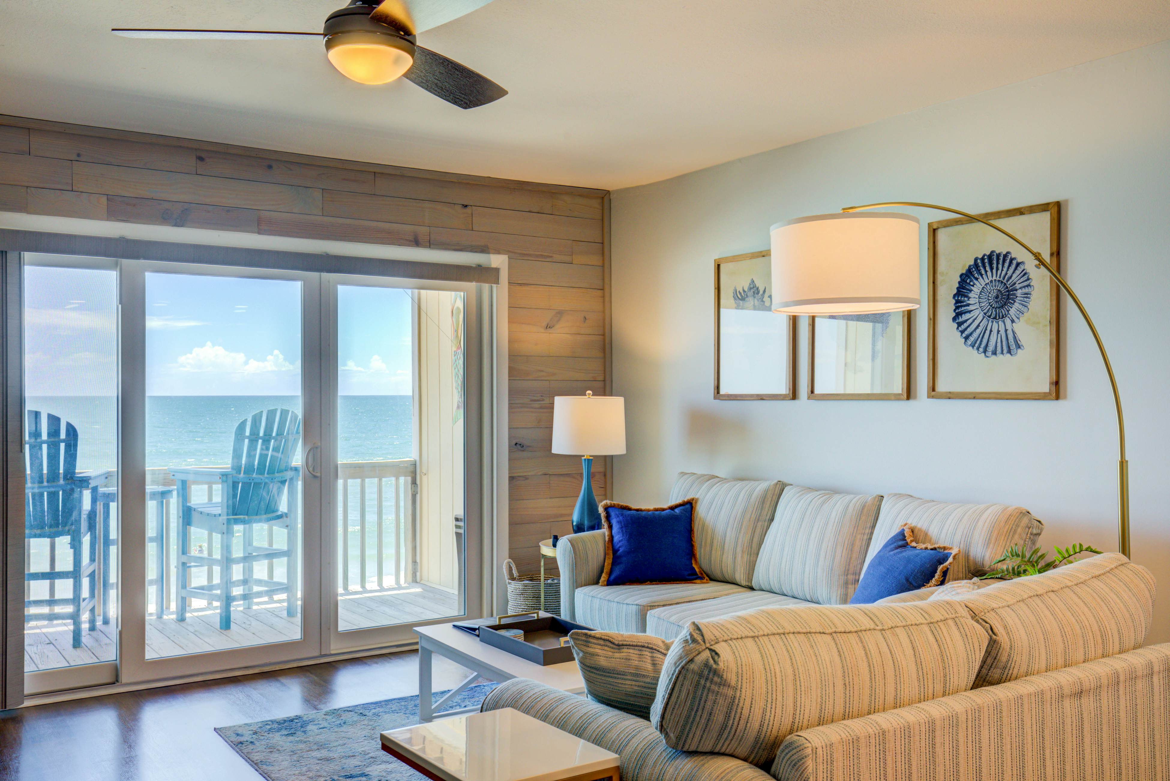 SCSC825 Surf Condo 825 - Beach Bliss