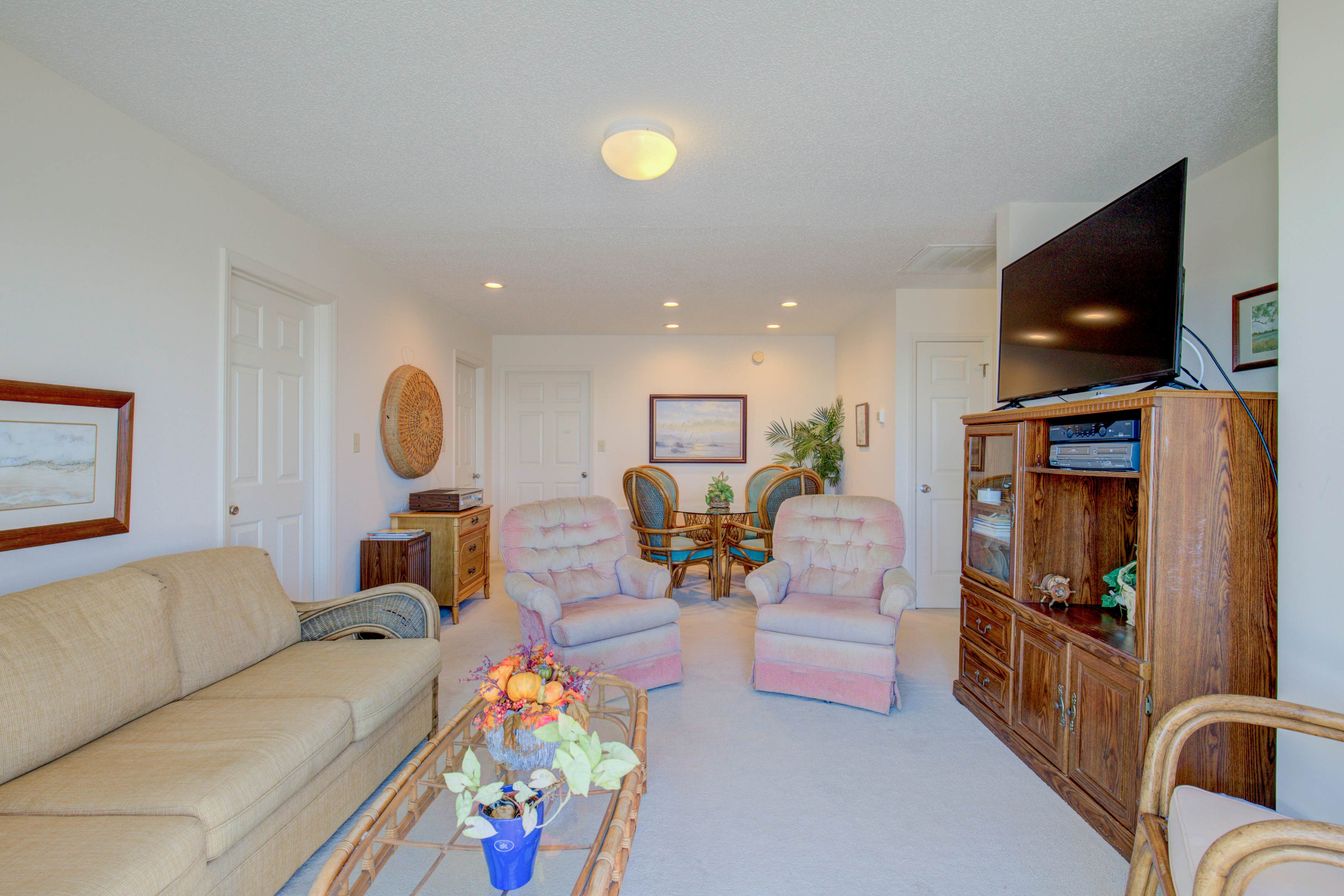 SC1908 Chambless at Ease