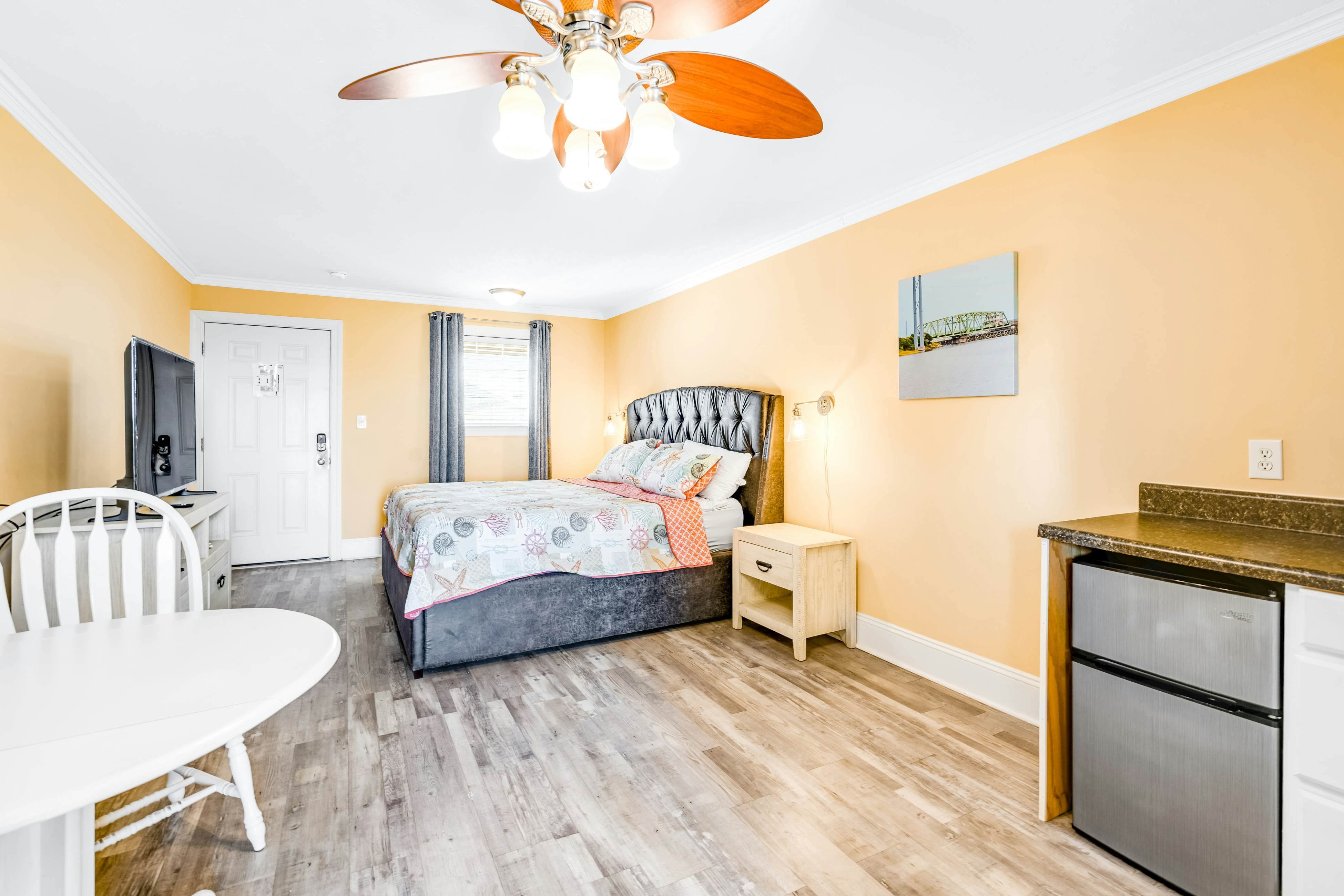 SCTM202 Sunset Bliss