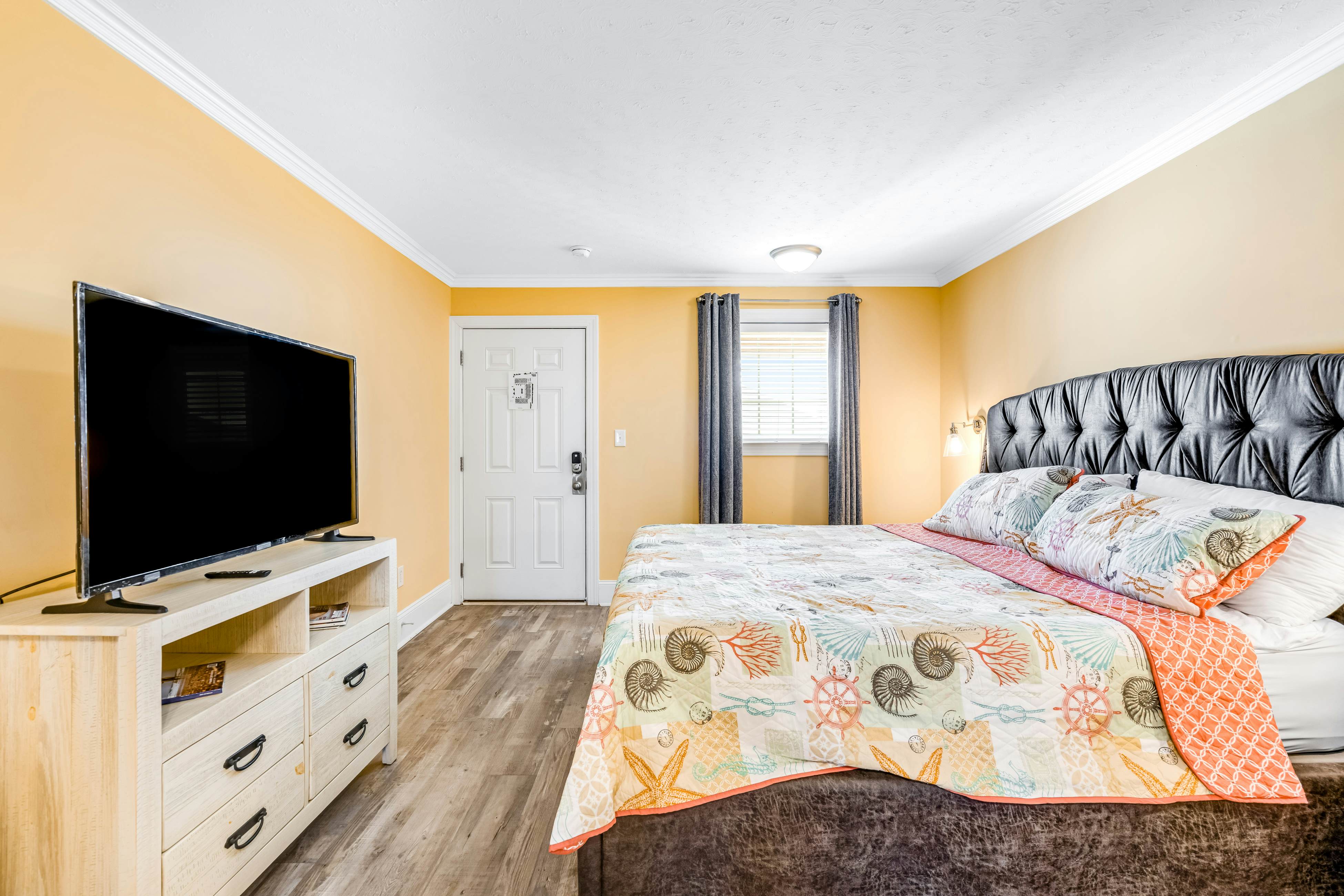 SCTM202 Sunset Bliss