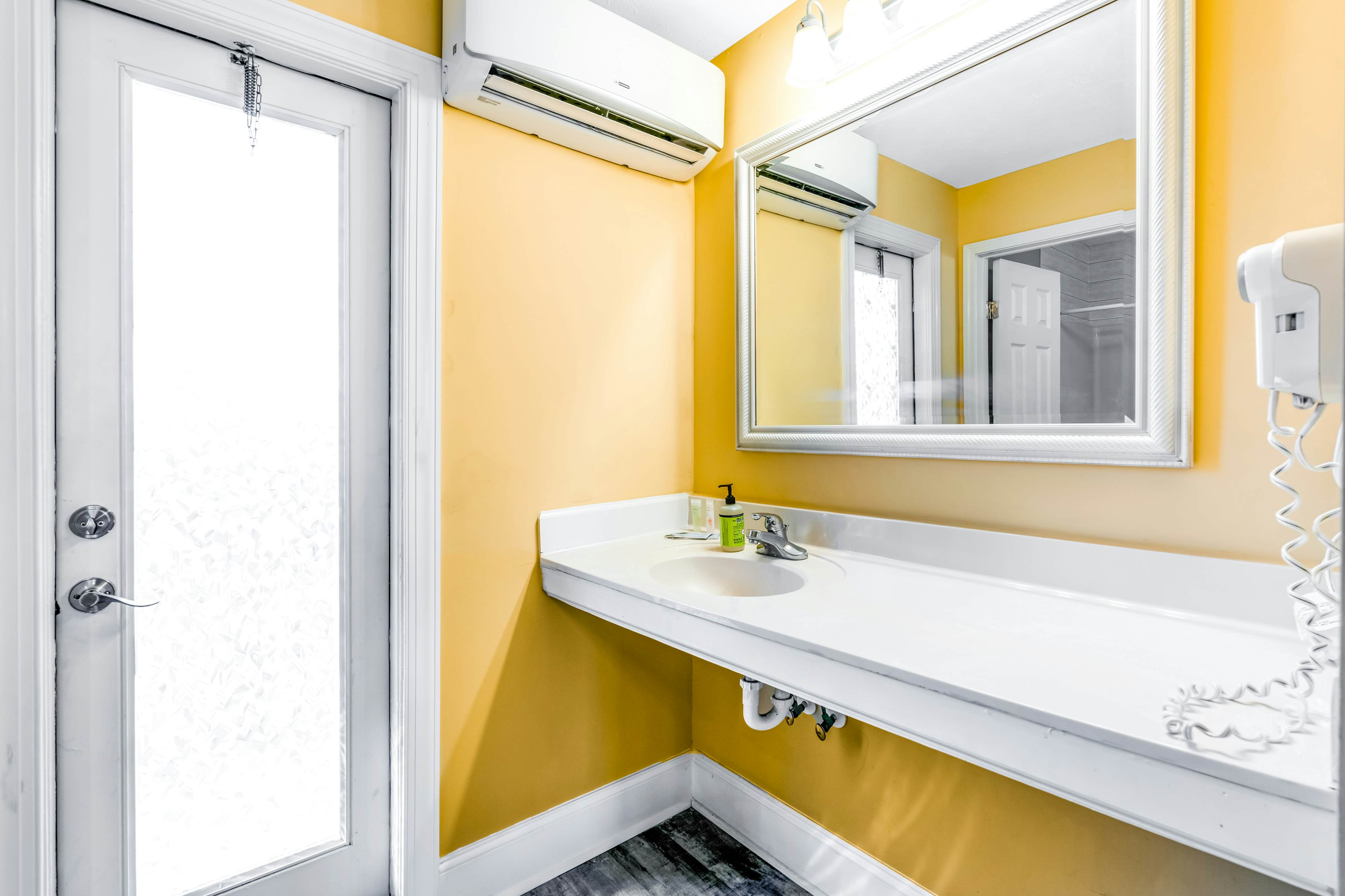 SCTM202 Sunset Bliss