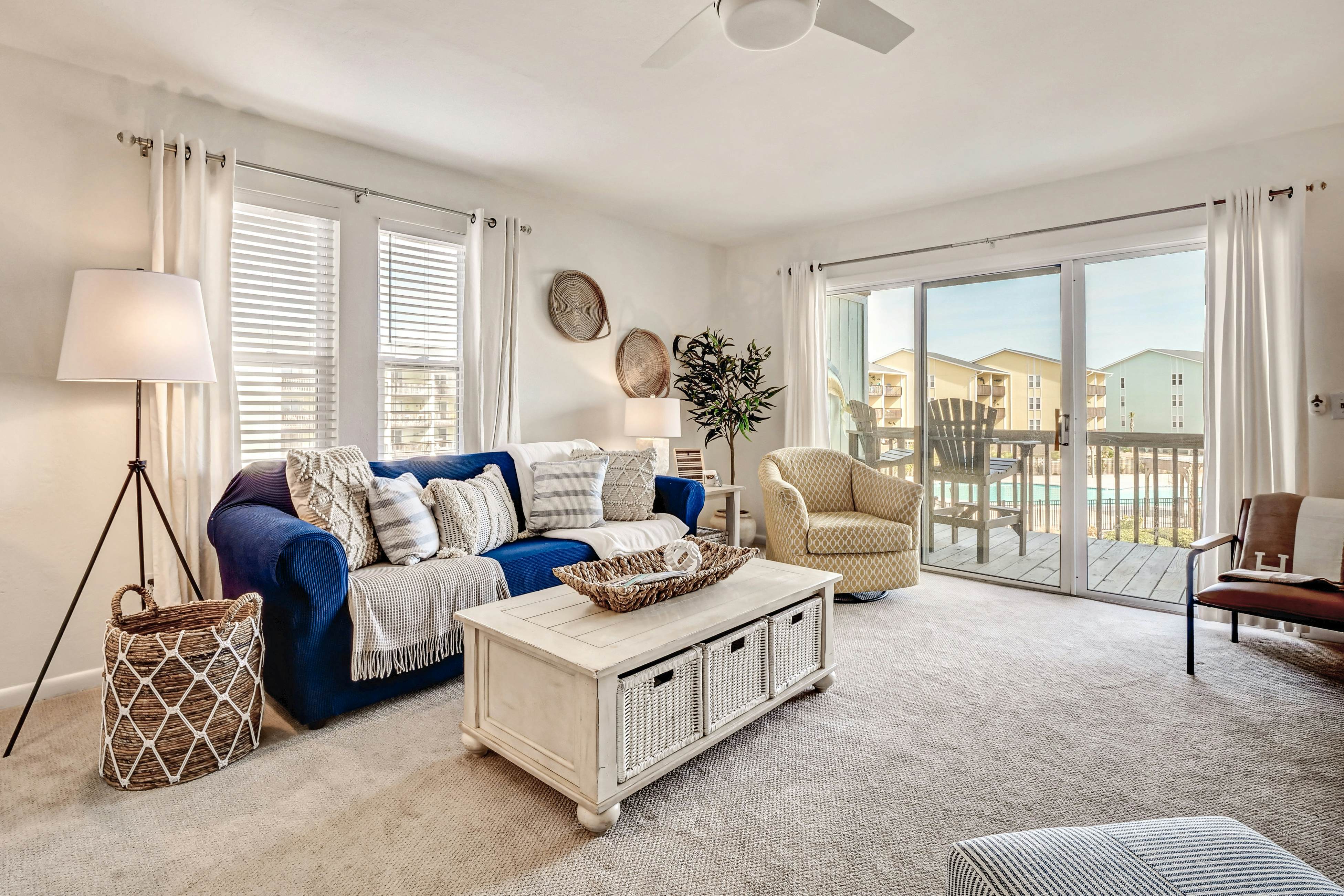 SCSC324 Surf Condo 324 - Blue Pelican