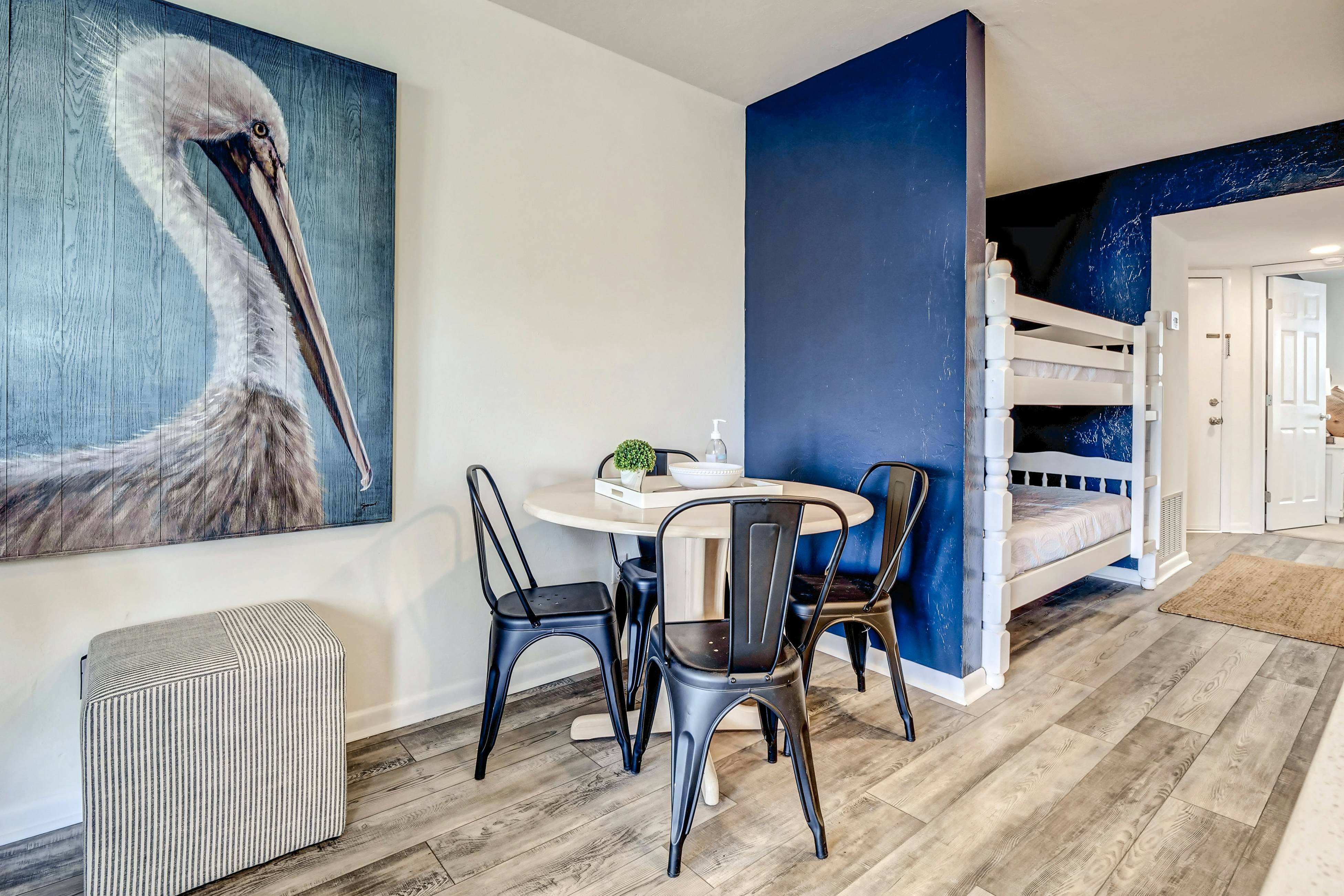 SCSC324 Surf Condo 324 - Blue Pelican