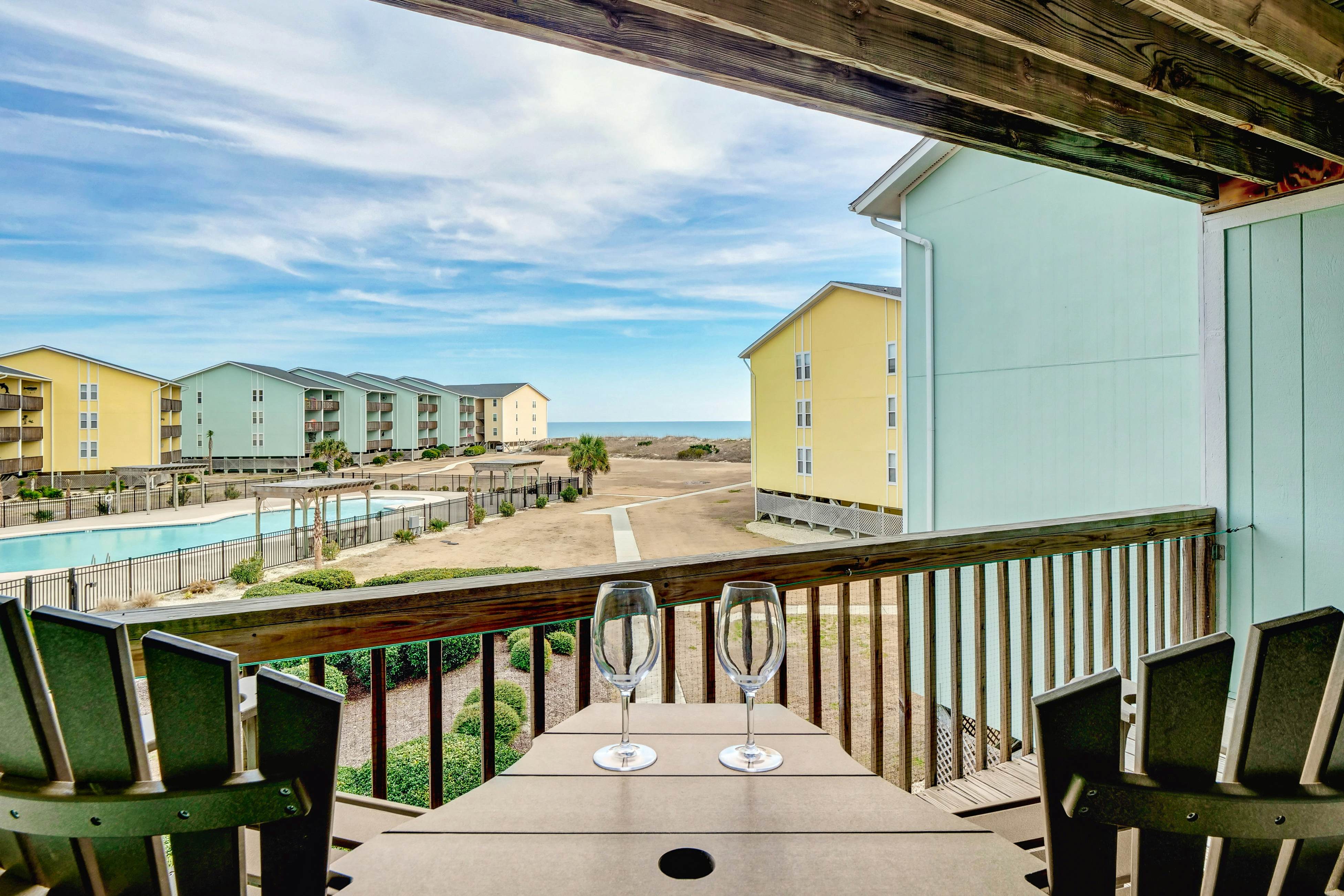SCSC324 Surf Condo 324 - Blue Pelican