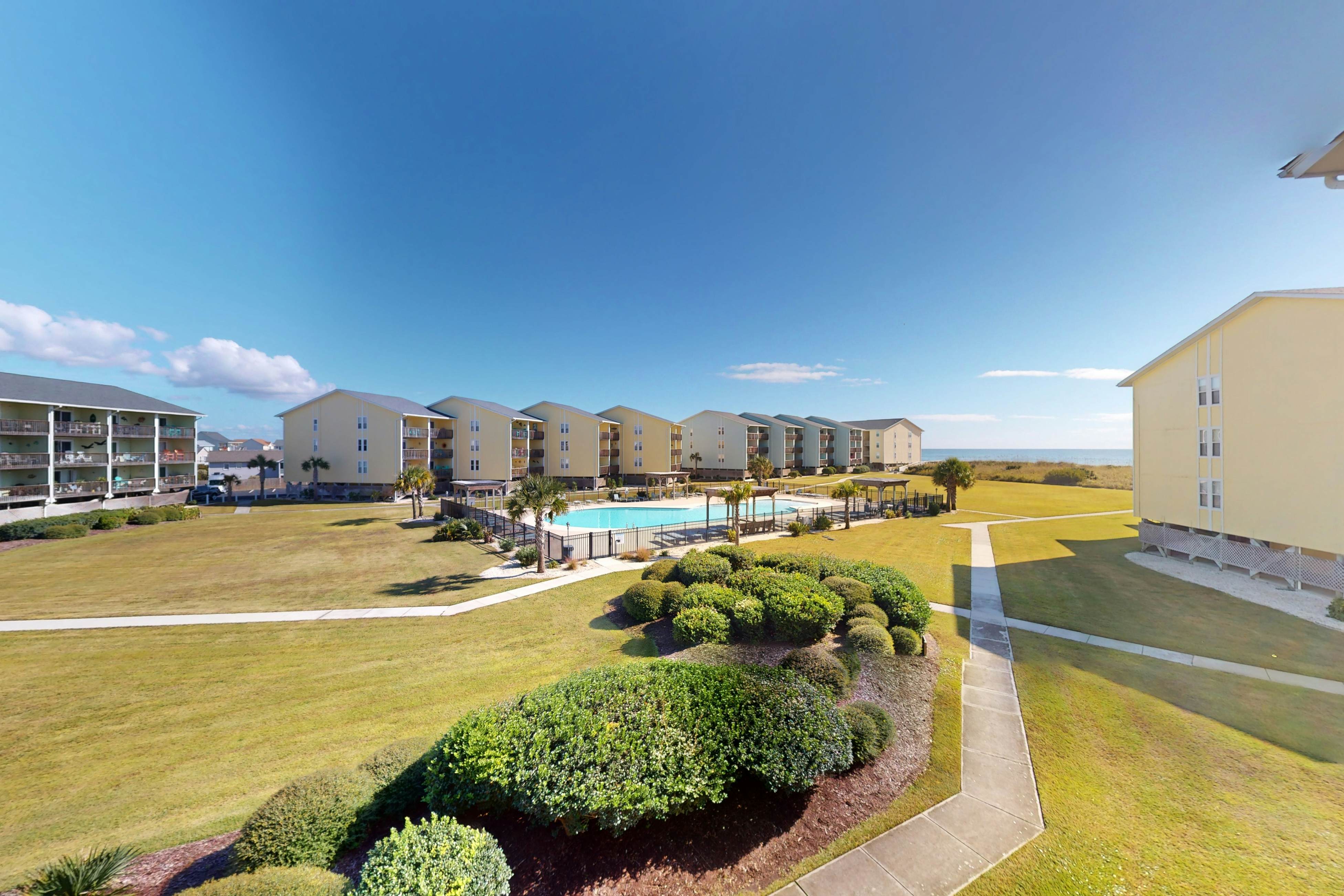 SCSC324 Surf Condo 324 - Blue Pelican