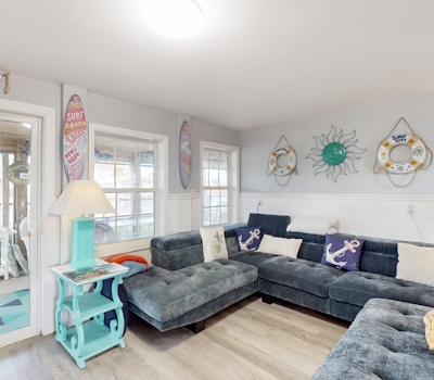 SC7119 The Silver Anchor