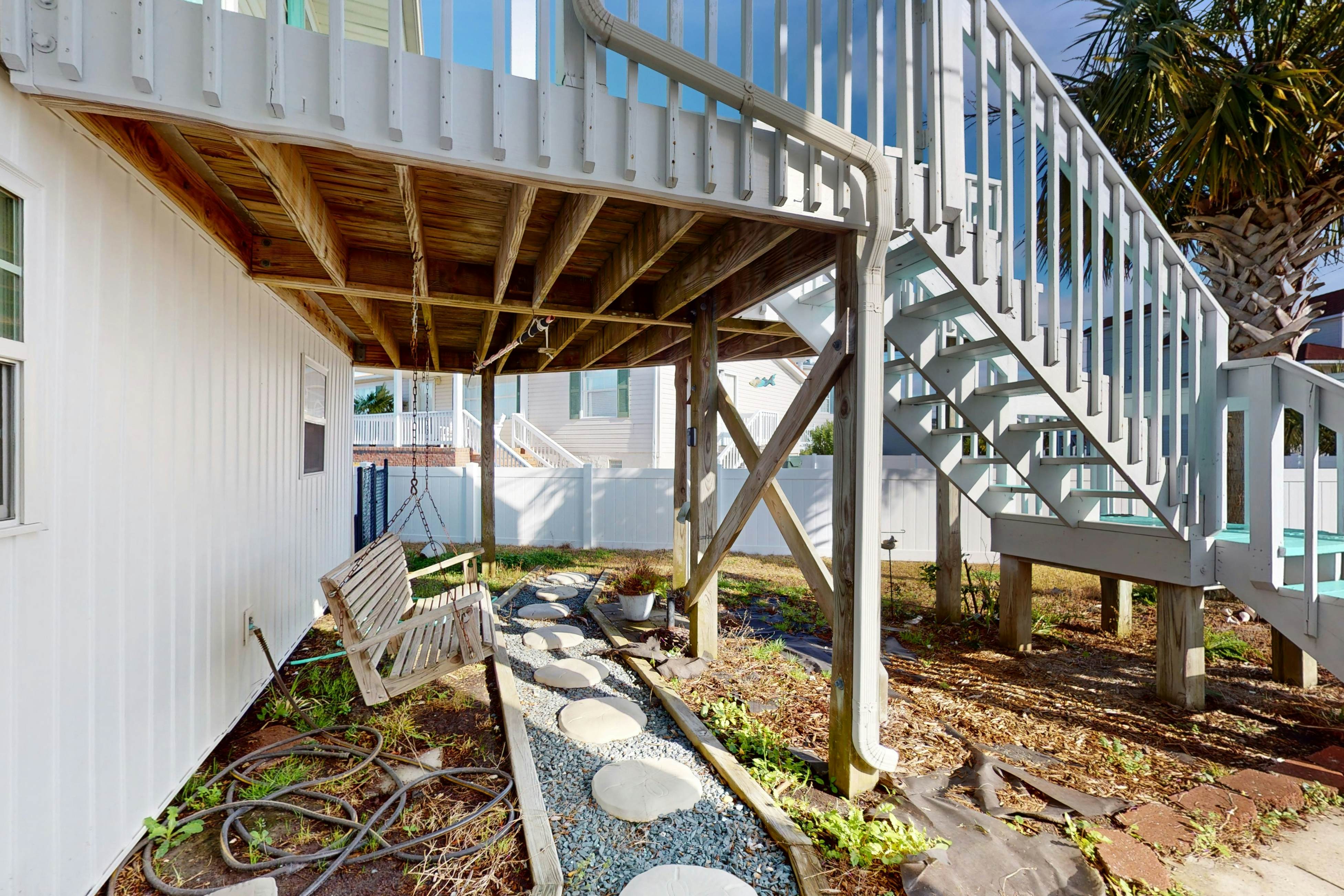 SC7119 The Silver Anchor