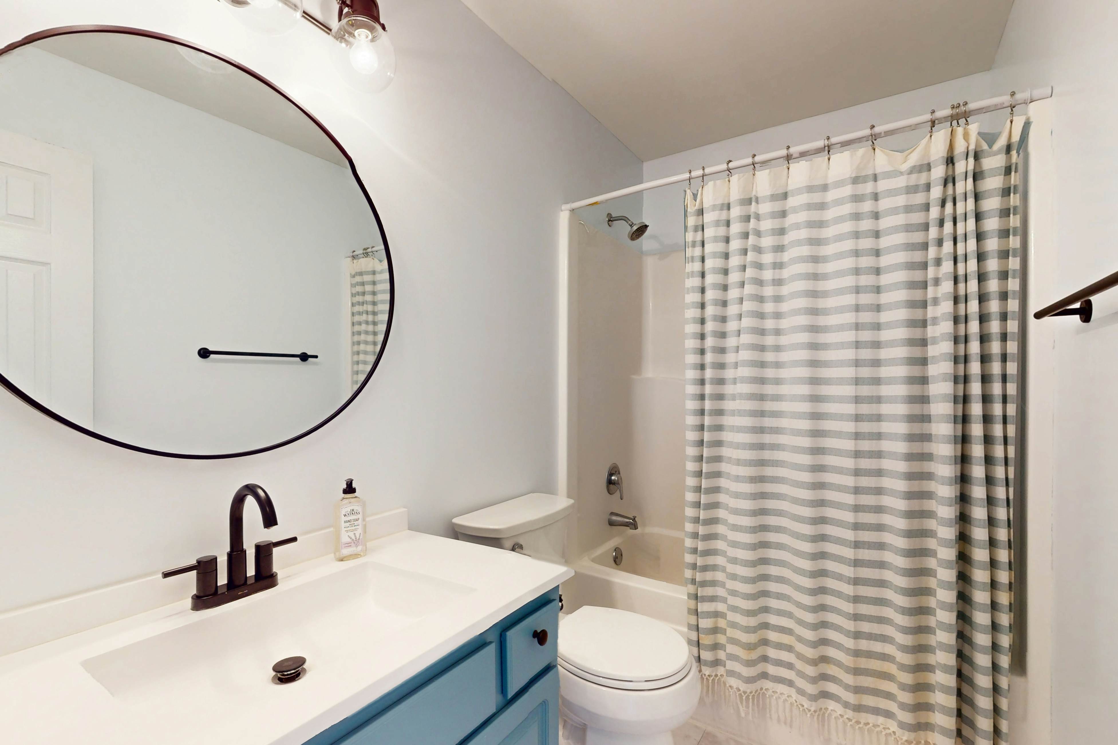 SC8026 The Hornet's Nest