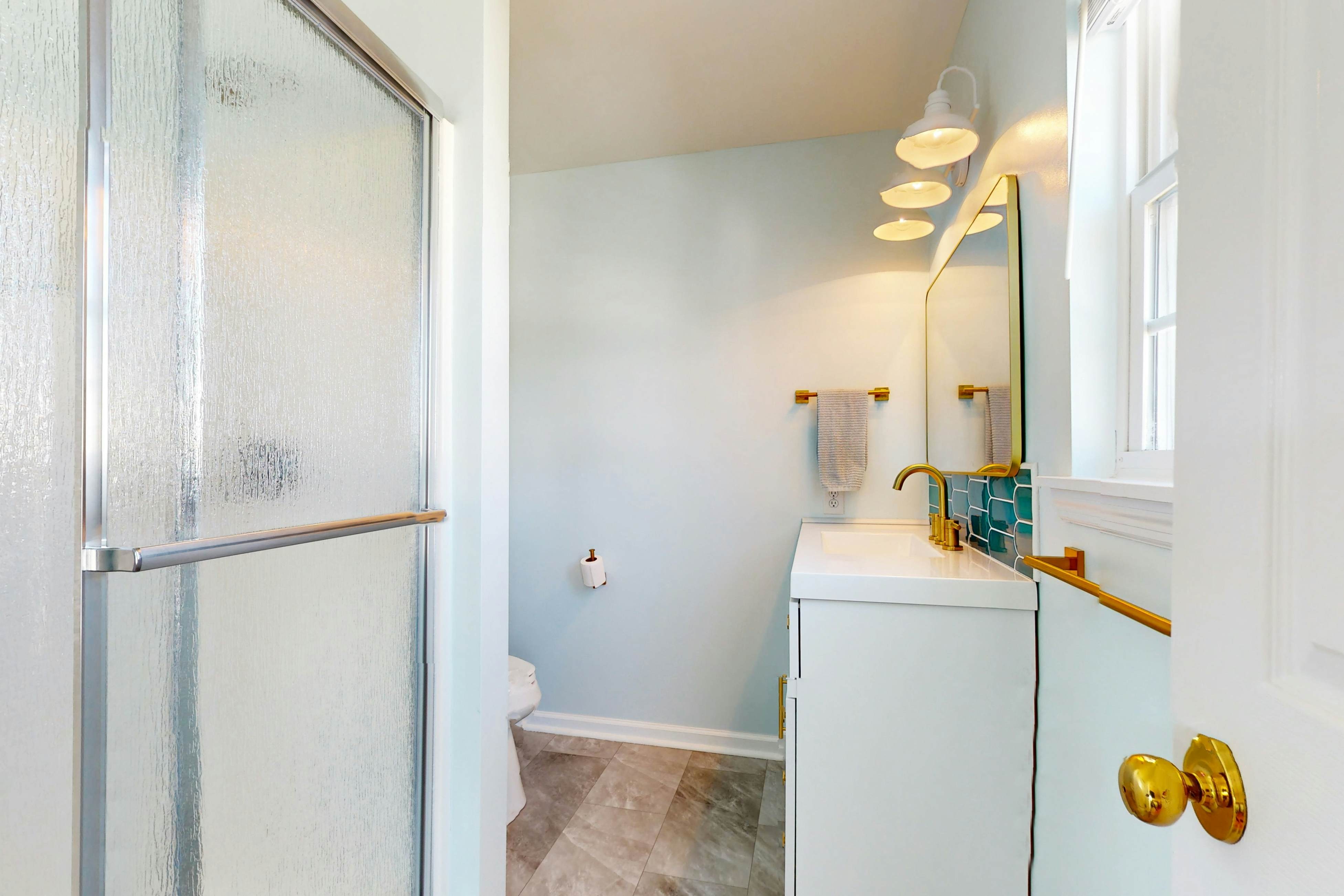 SC8026 The Hornet's Nest