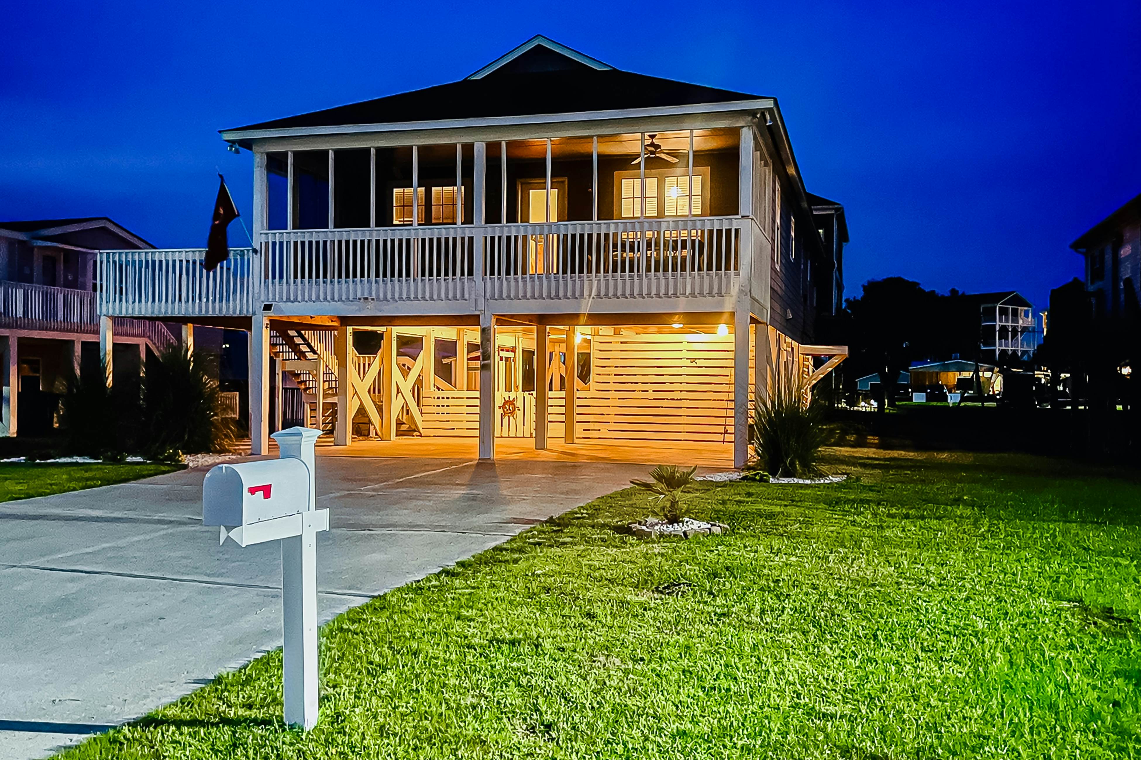 SC8026 The Hornet's Nest