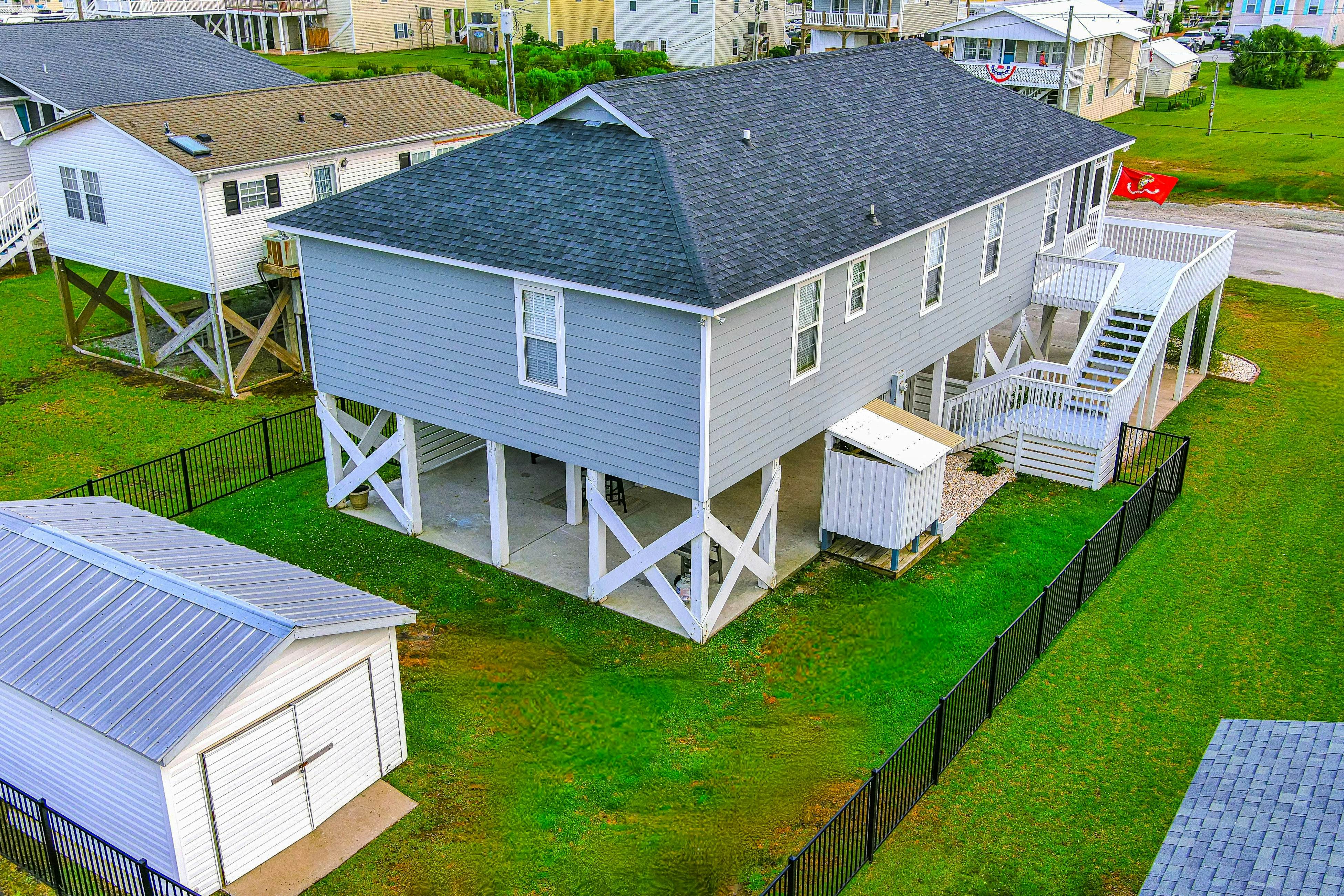 SC8026 The Hornet's Nest