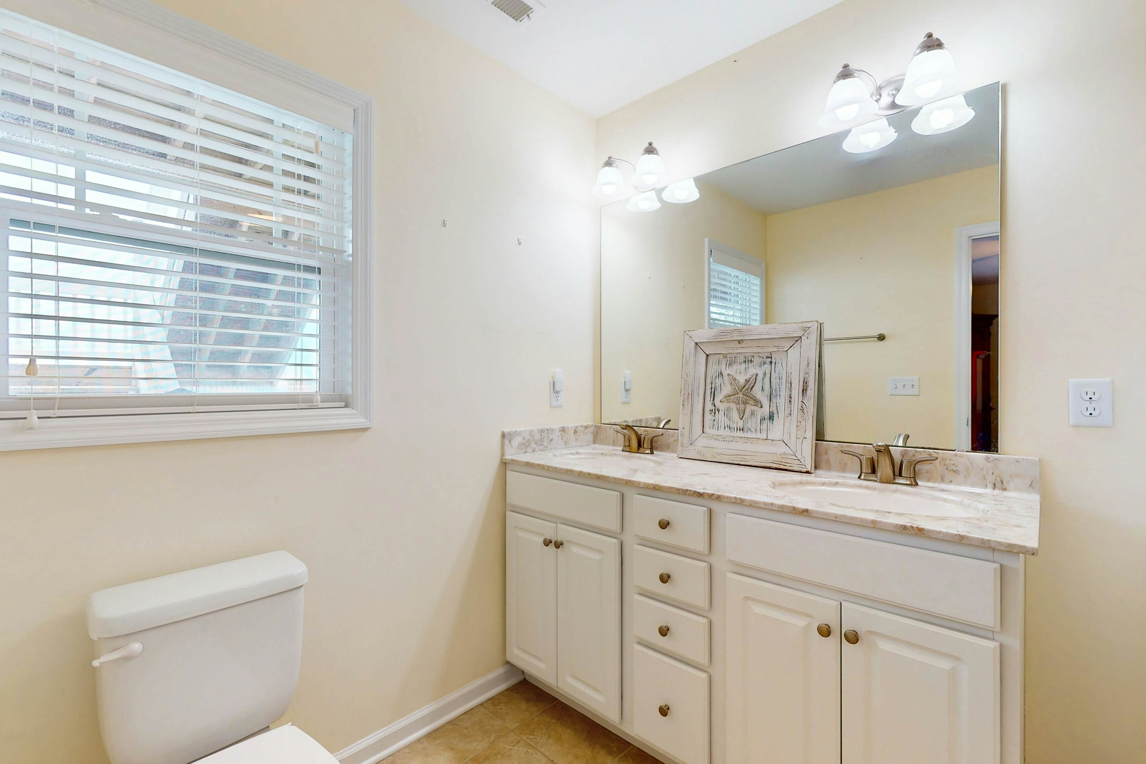 SC1013 Mahara-A Coastal Retreat