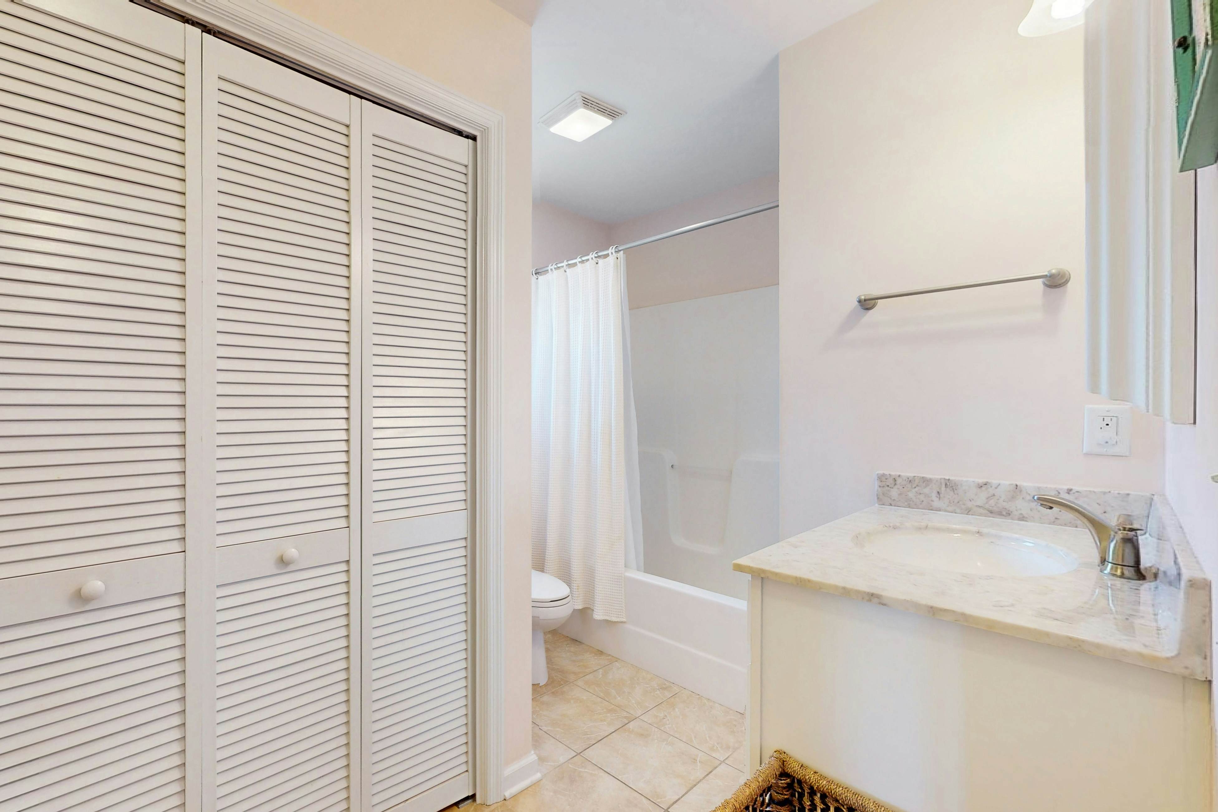 SC1013 Mahara-A Coastal Retreat