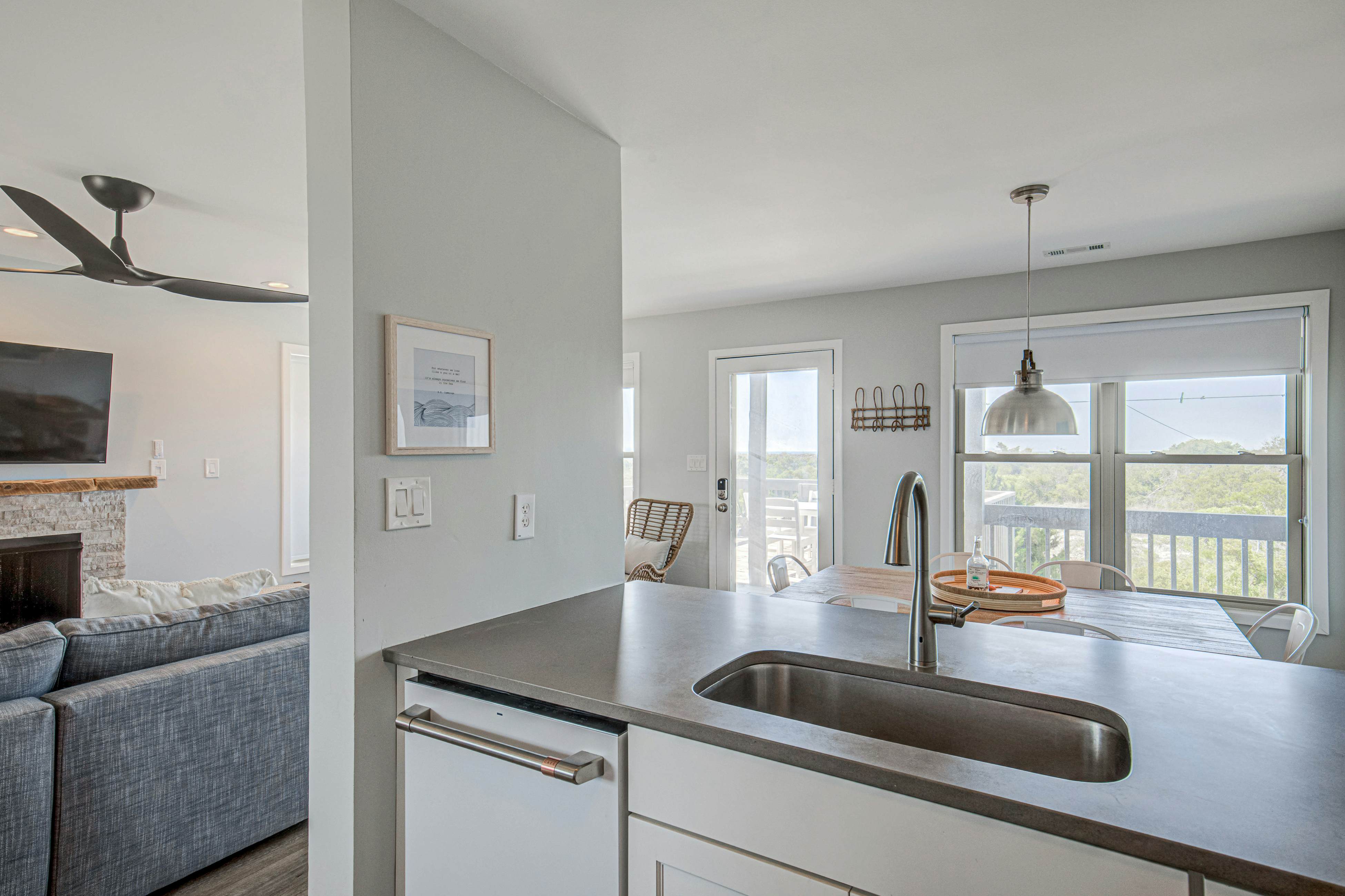 TBSP2131A Best Day Ever - Serenity Point