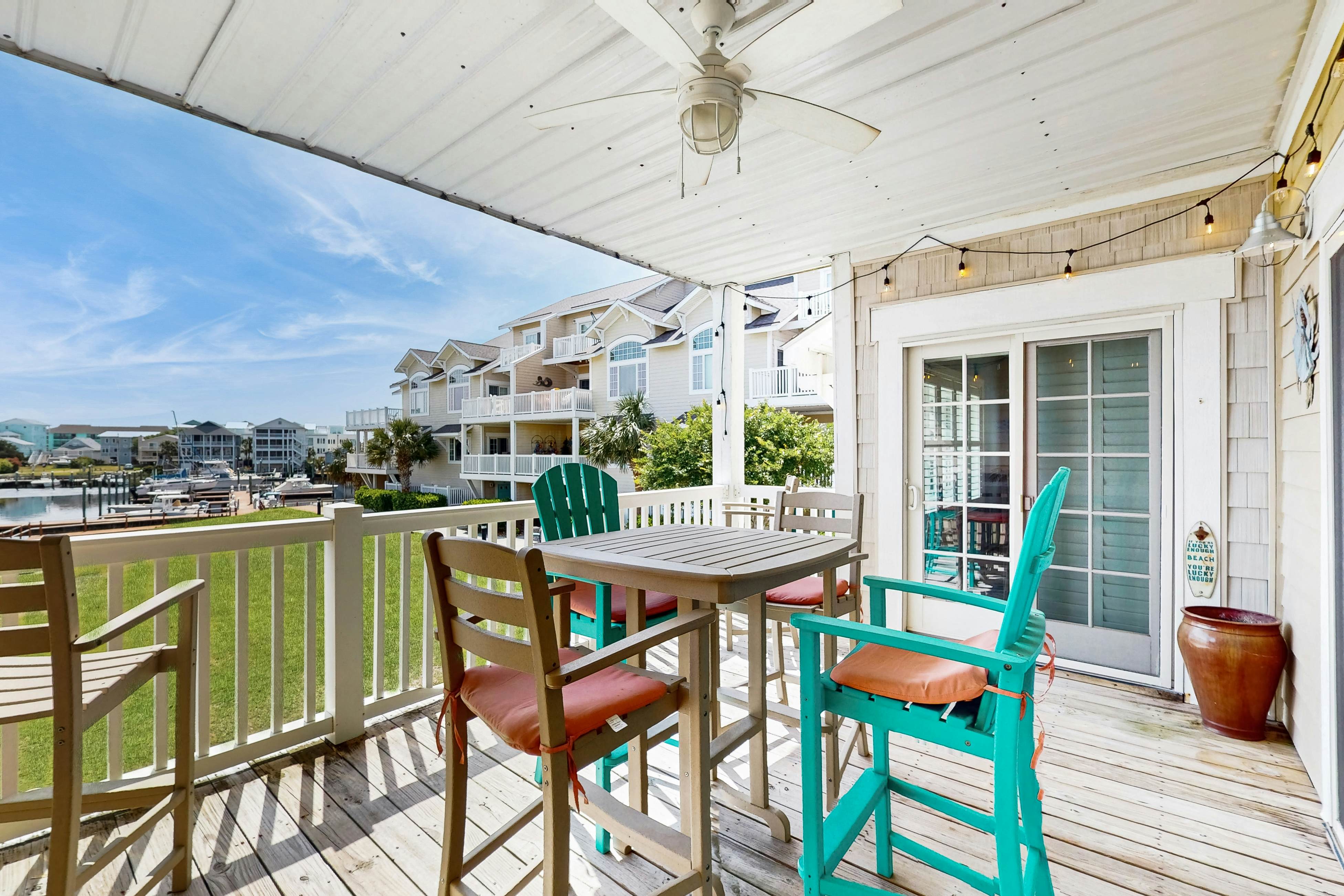 CB08 Sitting on the Dock of the Bay