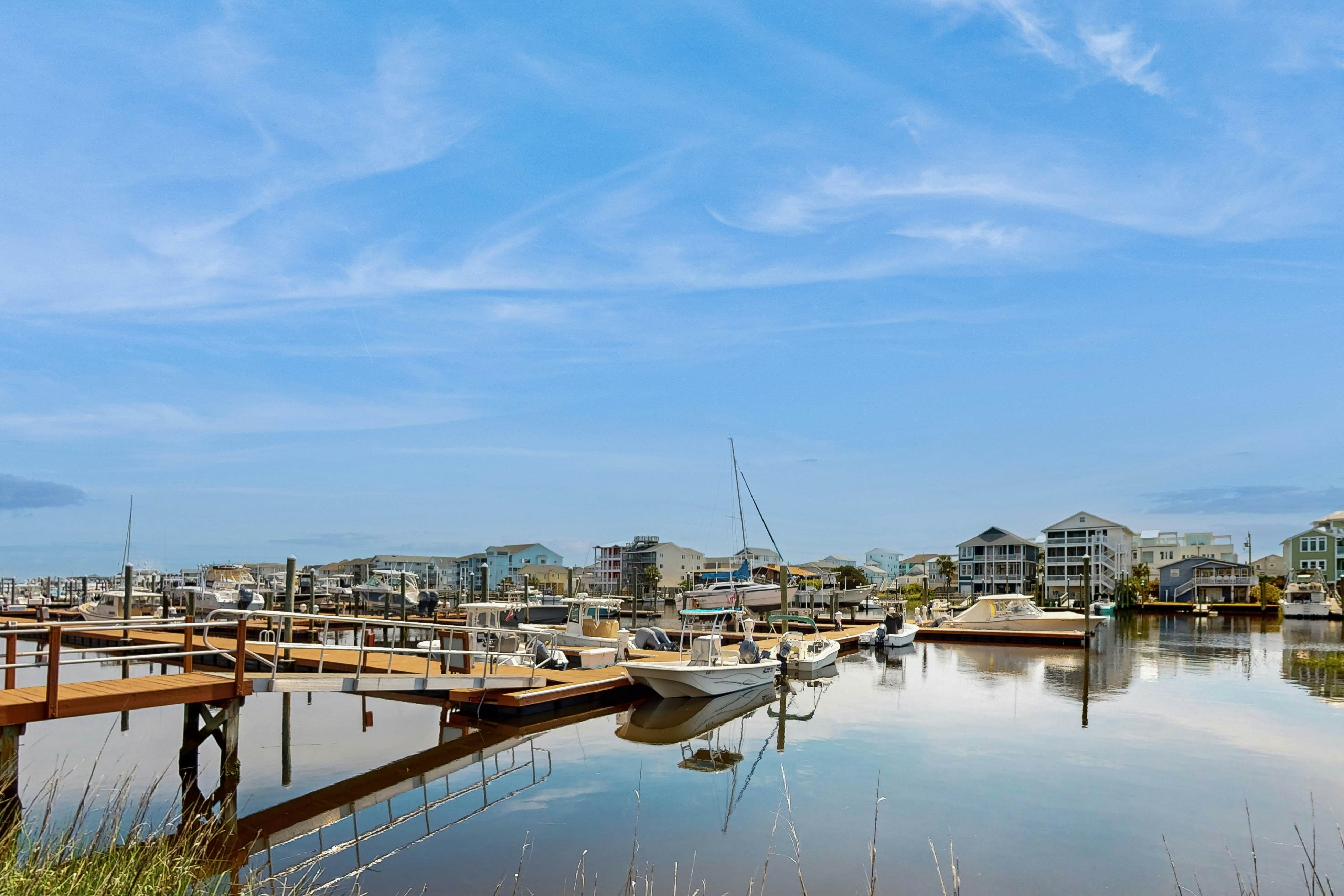CB08 Sitting on the Dock of the Bay