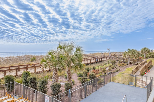 Oceanfront condo with great view, fast WiFi, & central AC - steps to the beach