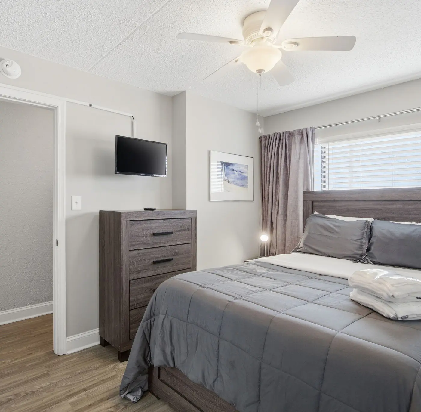 CB23 Beach Haven