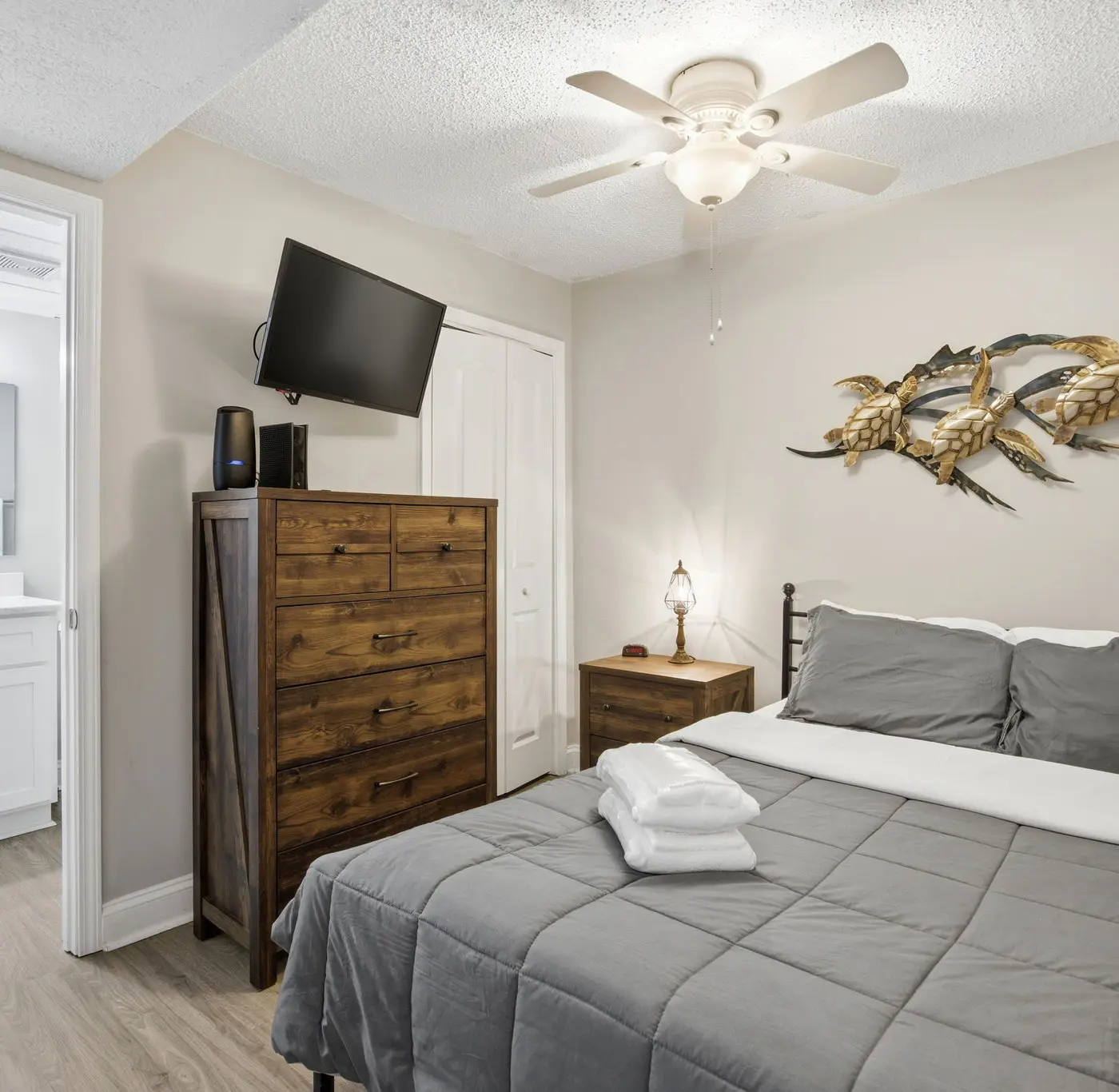CB23 Beach Haven