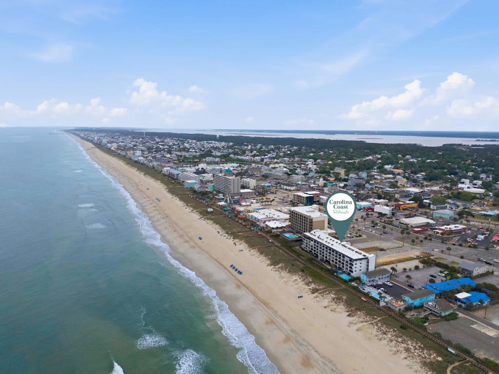 Oceanfront condo with great view, fast WiFi, & central AC - steps to the beach