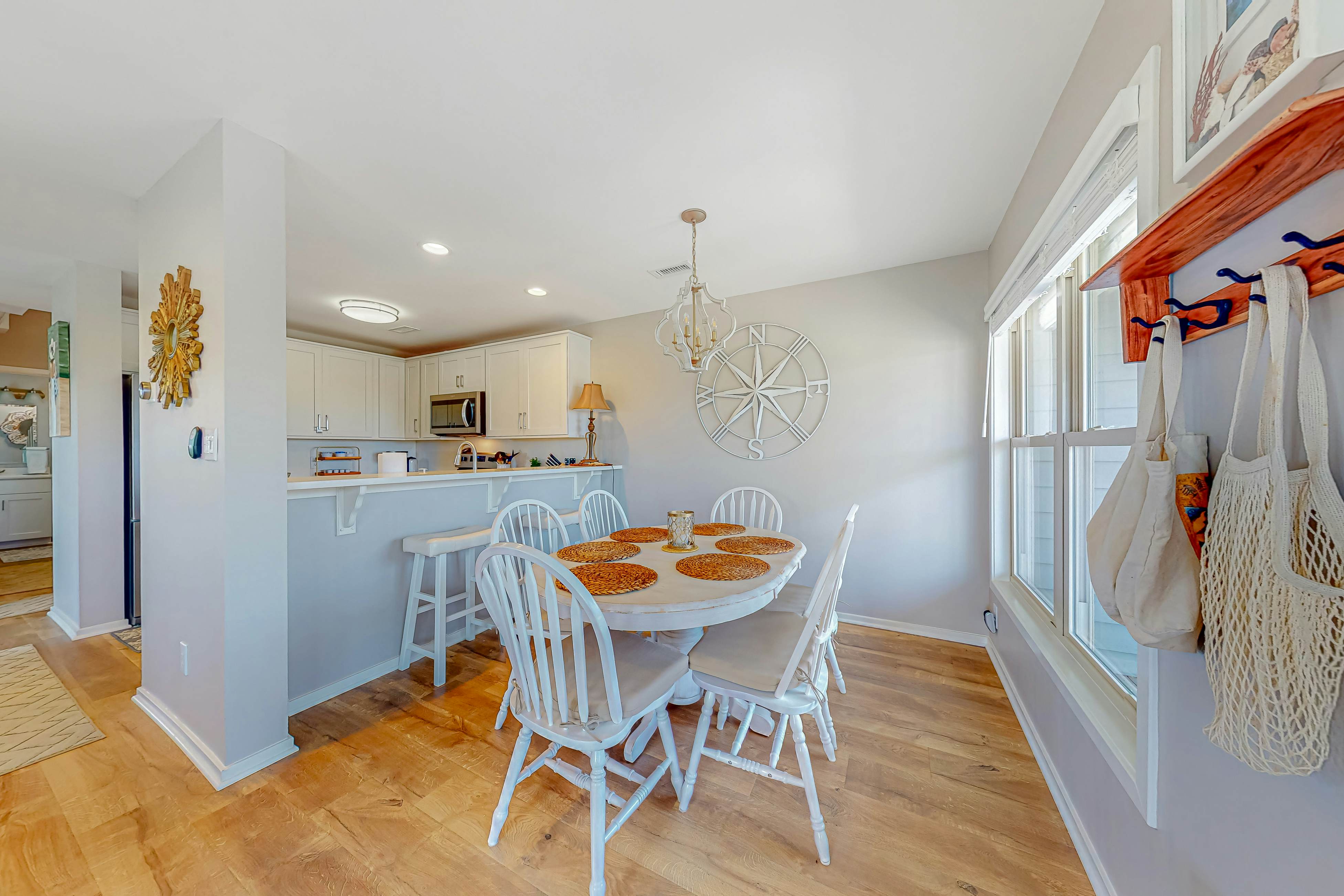 TBSP2120B Compass Rose - Serenity Point