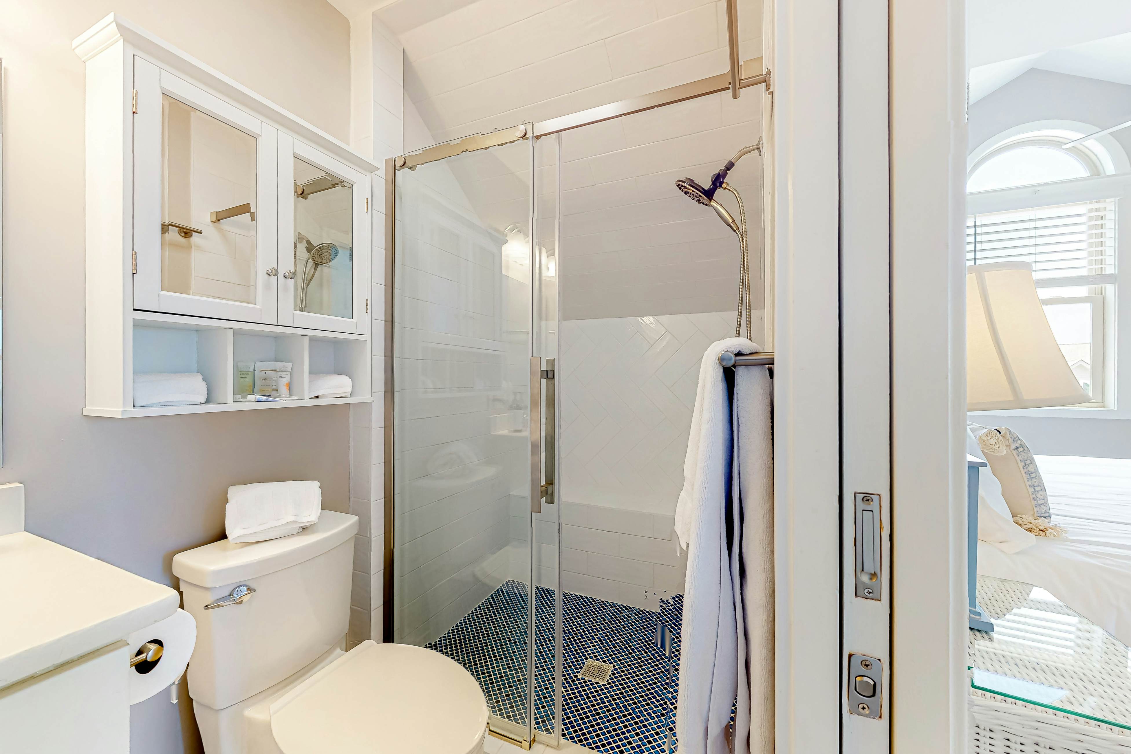 TBSP2120B Compass Rose - Serenity Point