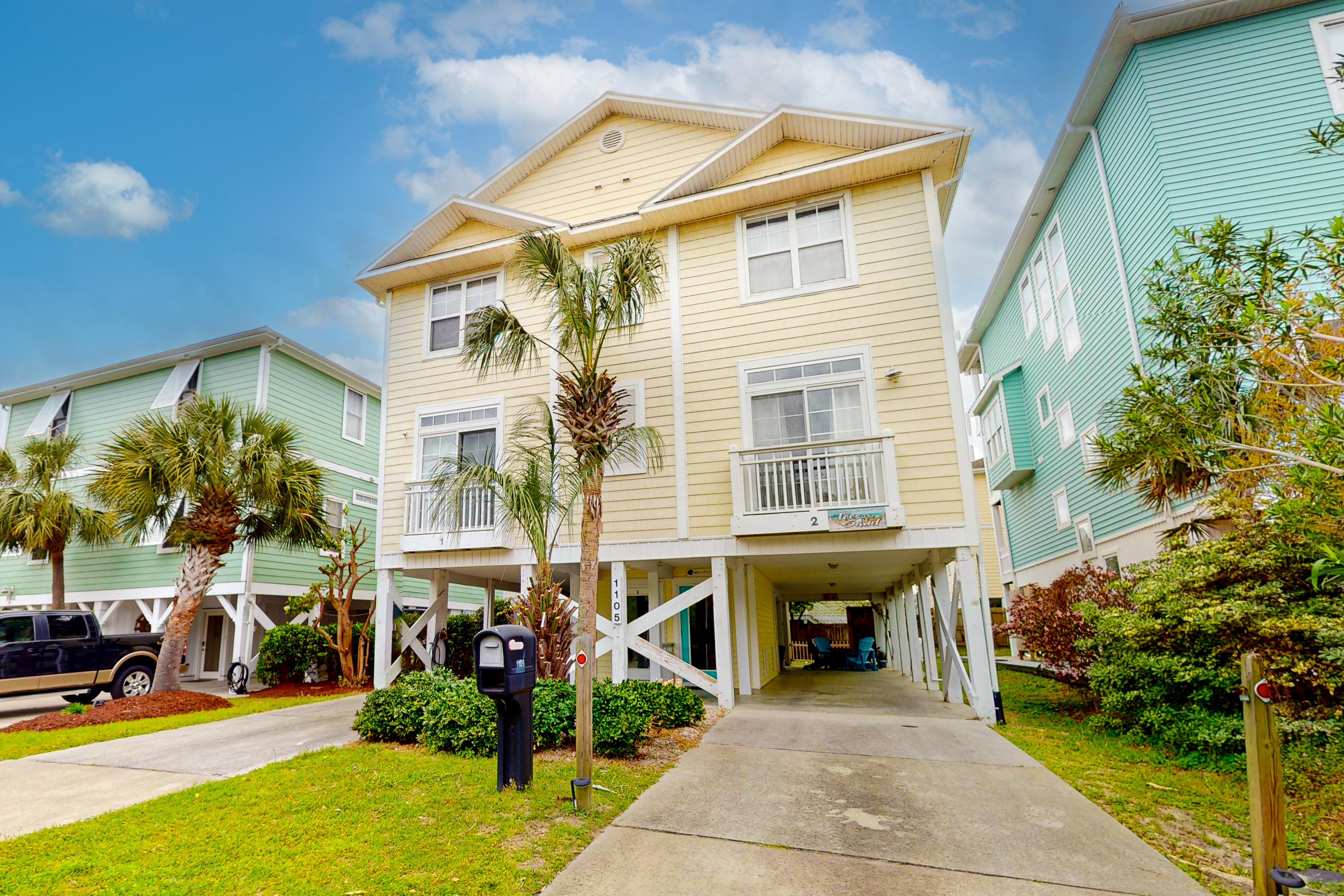 CB01 Toes in the Sand