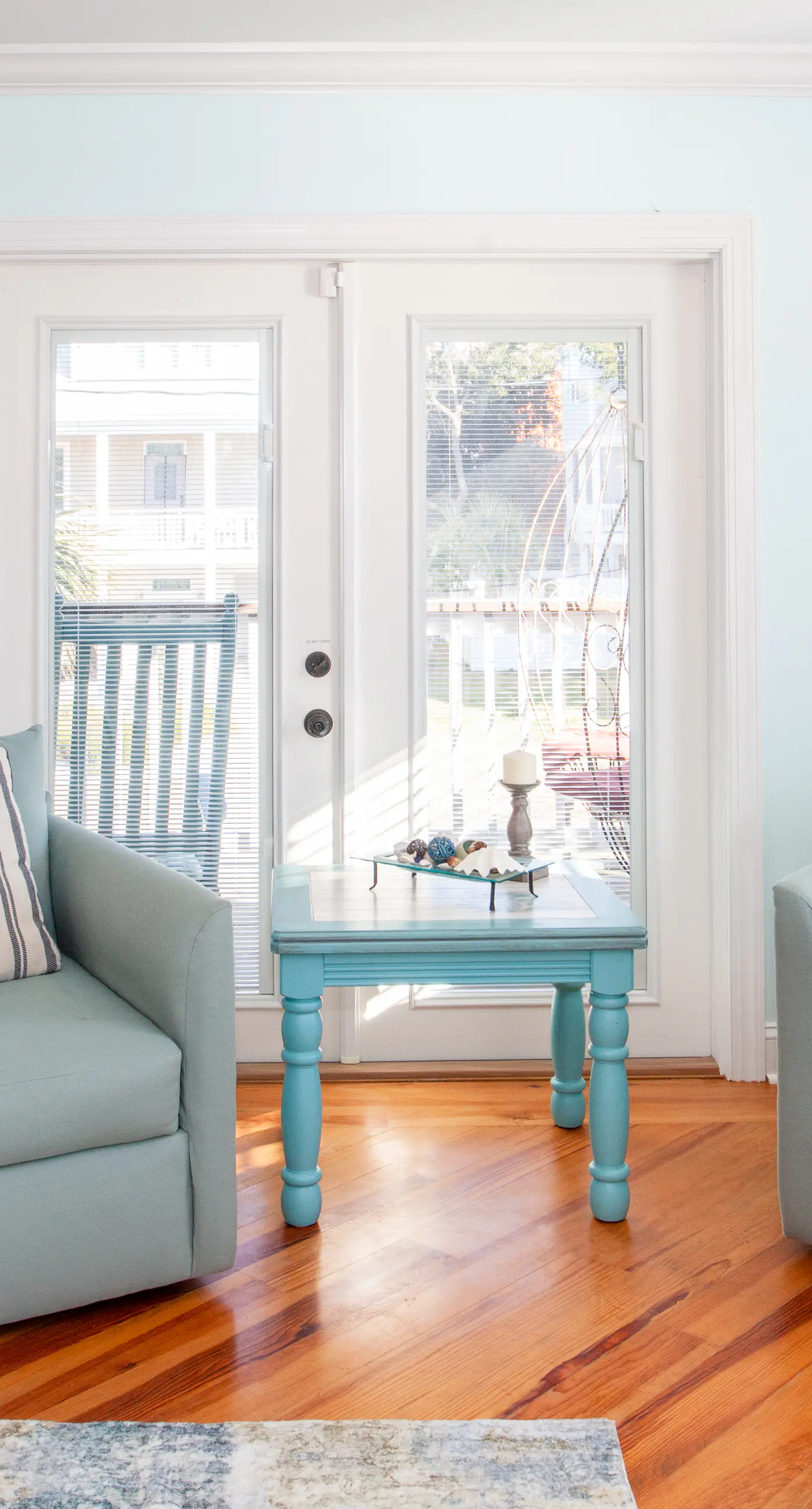 CB04 Spacious Beach Retreat