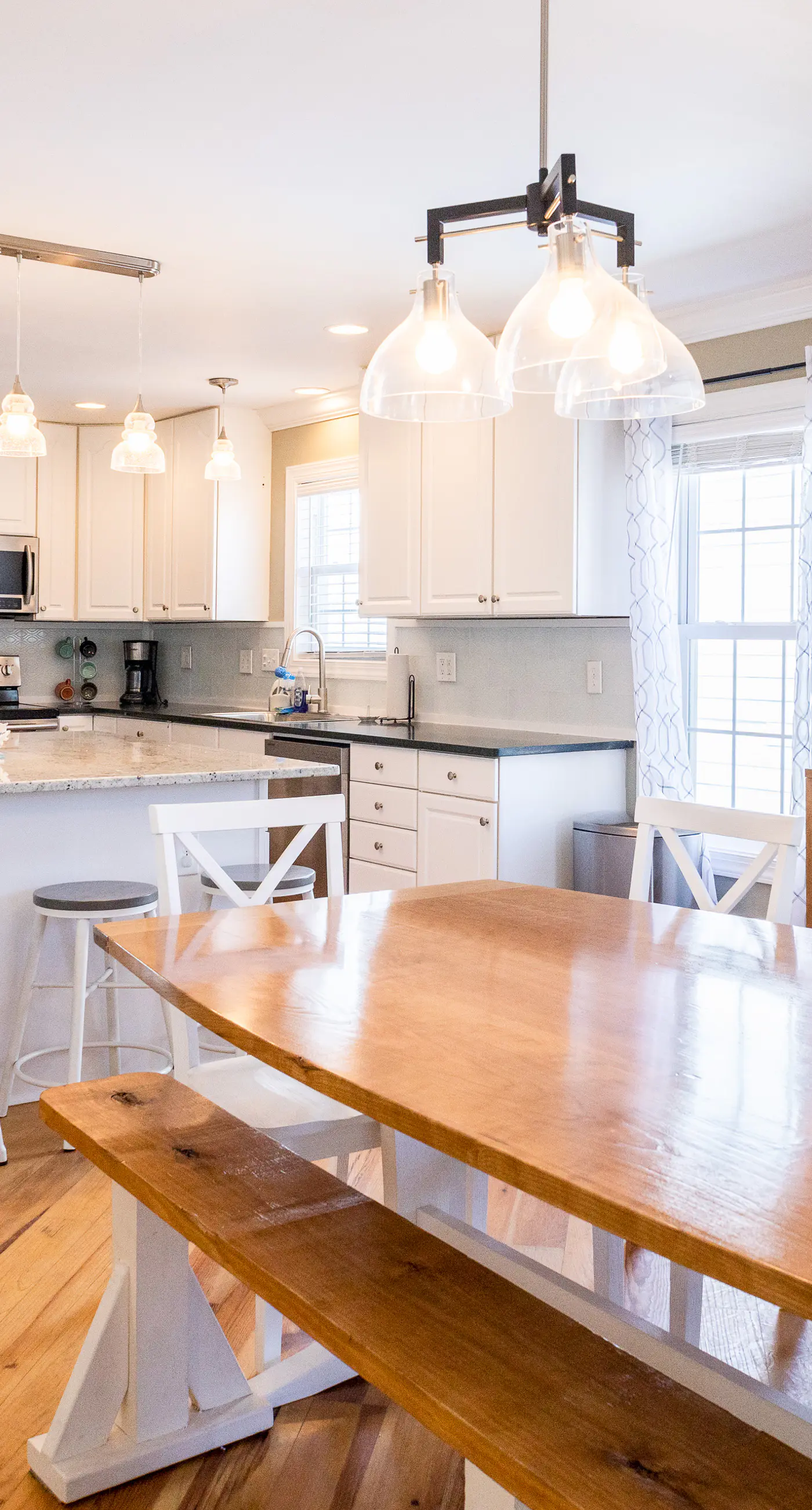 CB04 Spacious Beach Retreat