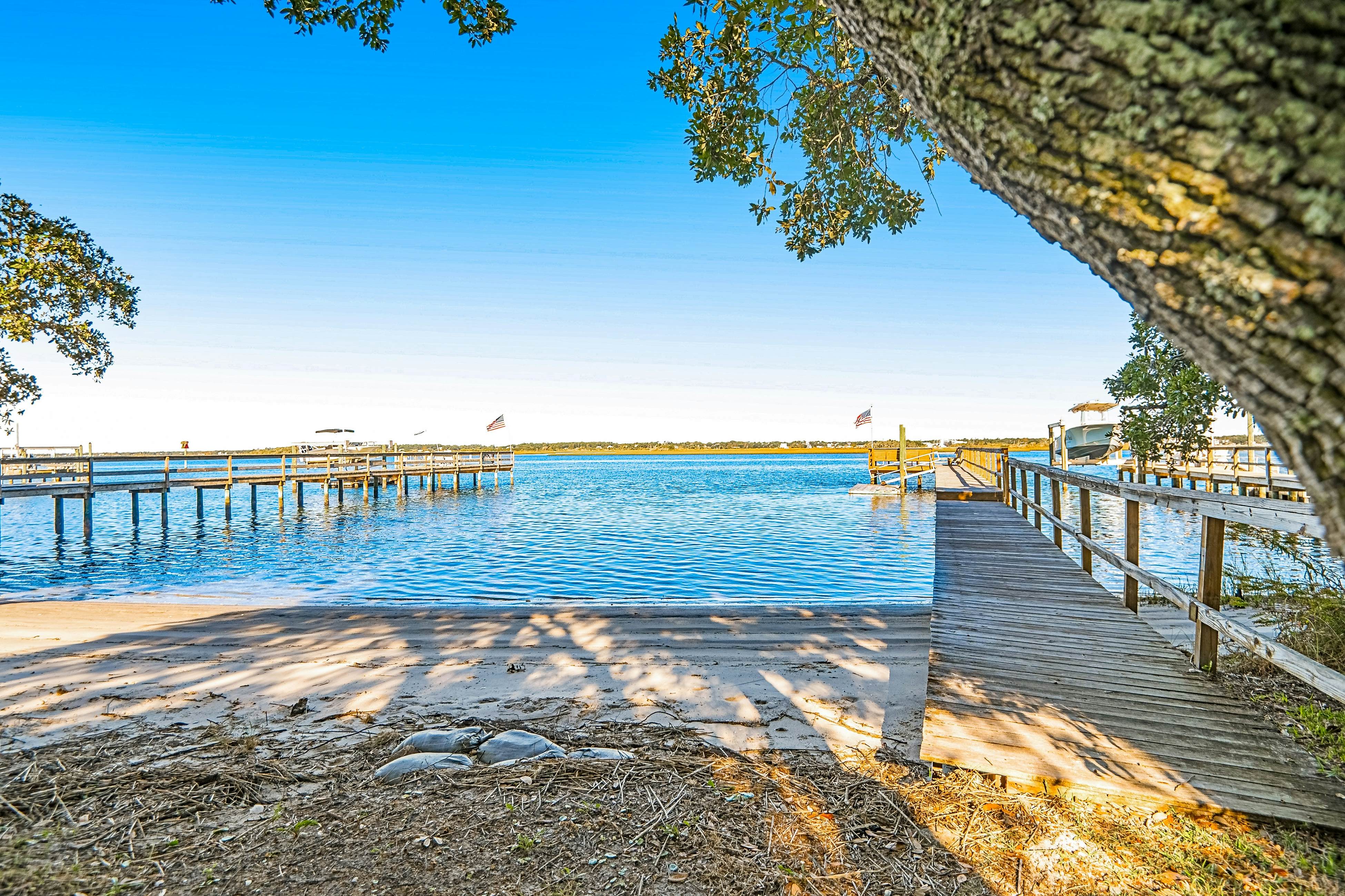 TB208C Bland's Landing