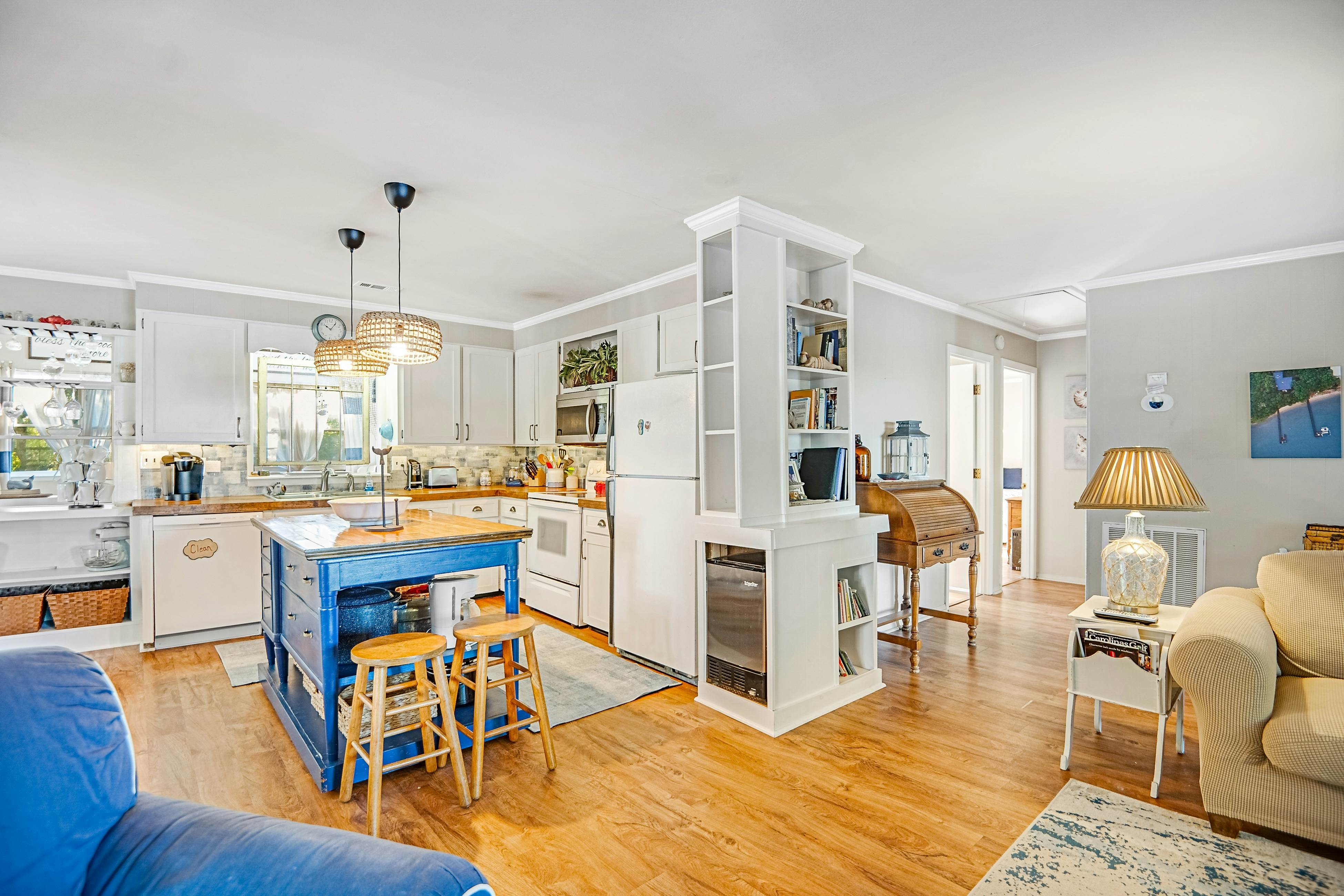 TB208C Bland's Landing