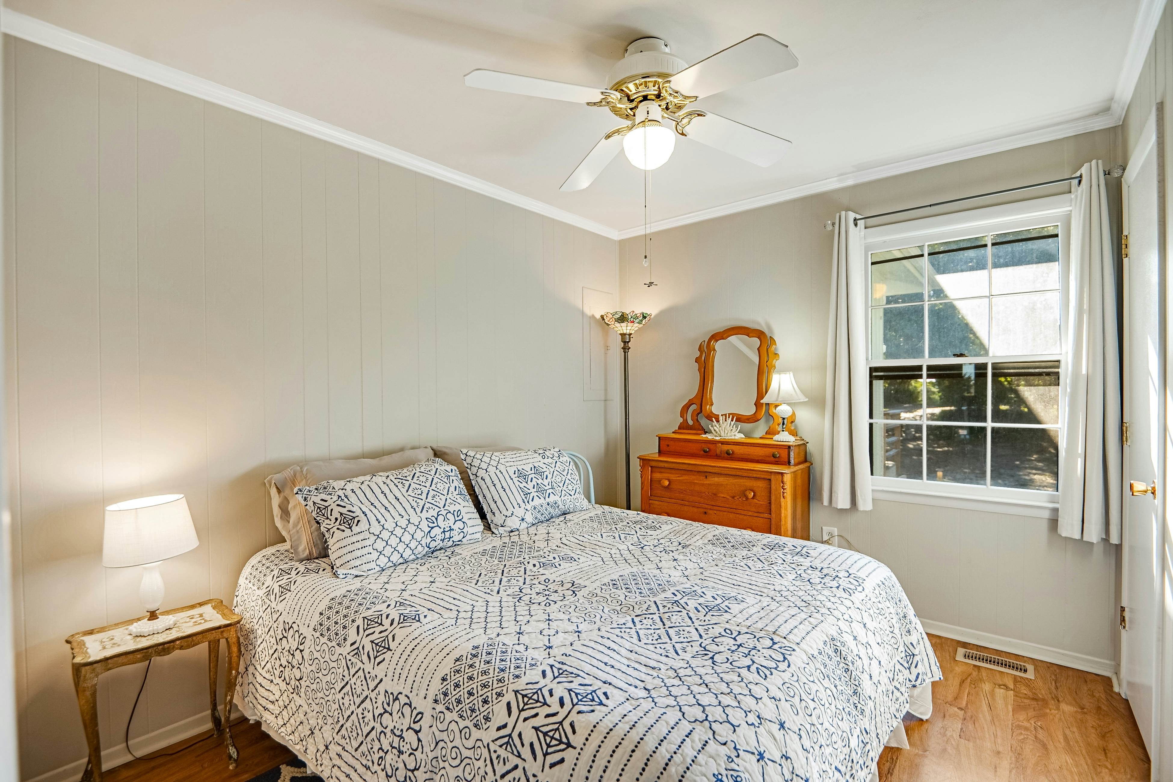 TB208C Bland's Landing