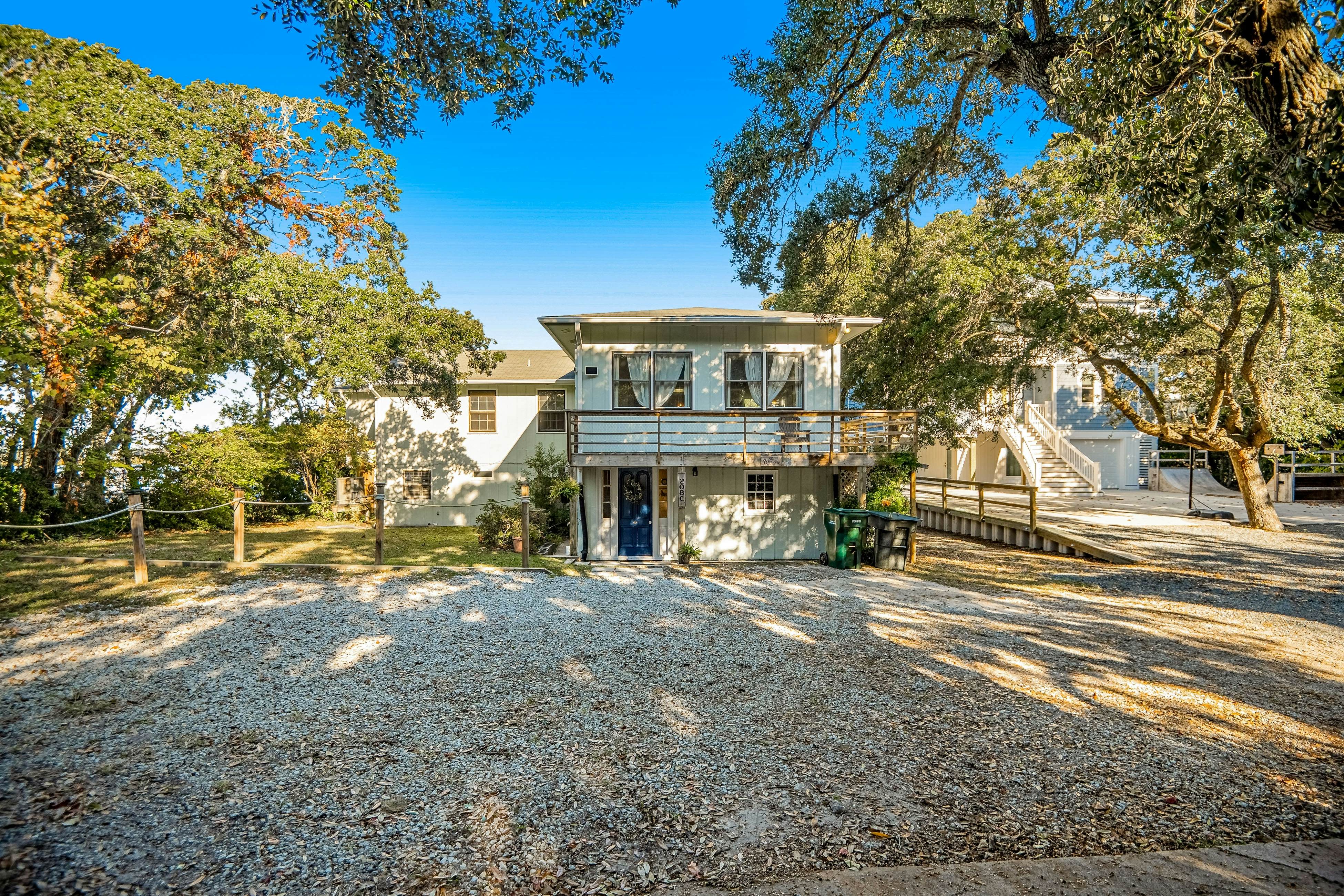 TB208C Bland's Landing