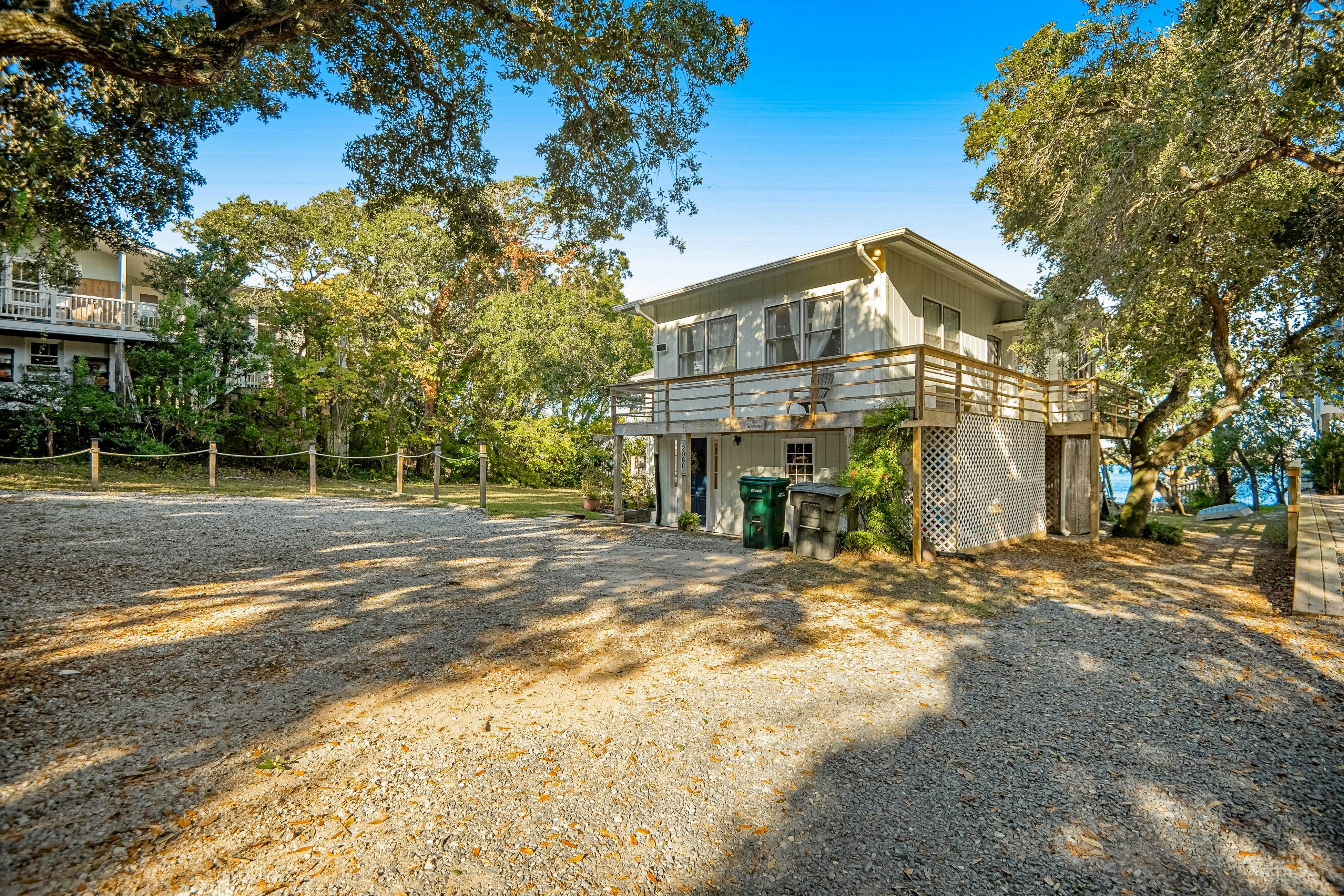 TB208C Bland's Landing