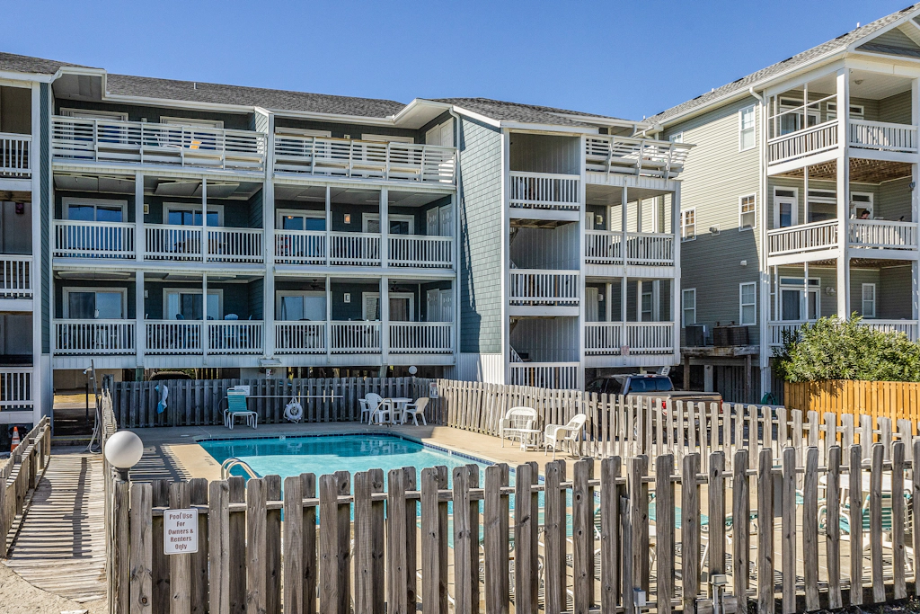 CB45 2B at the Beach