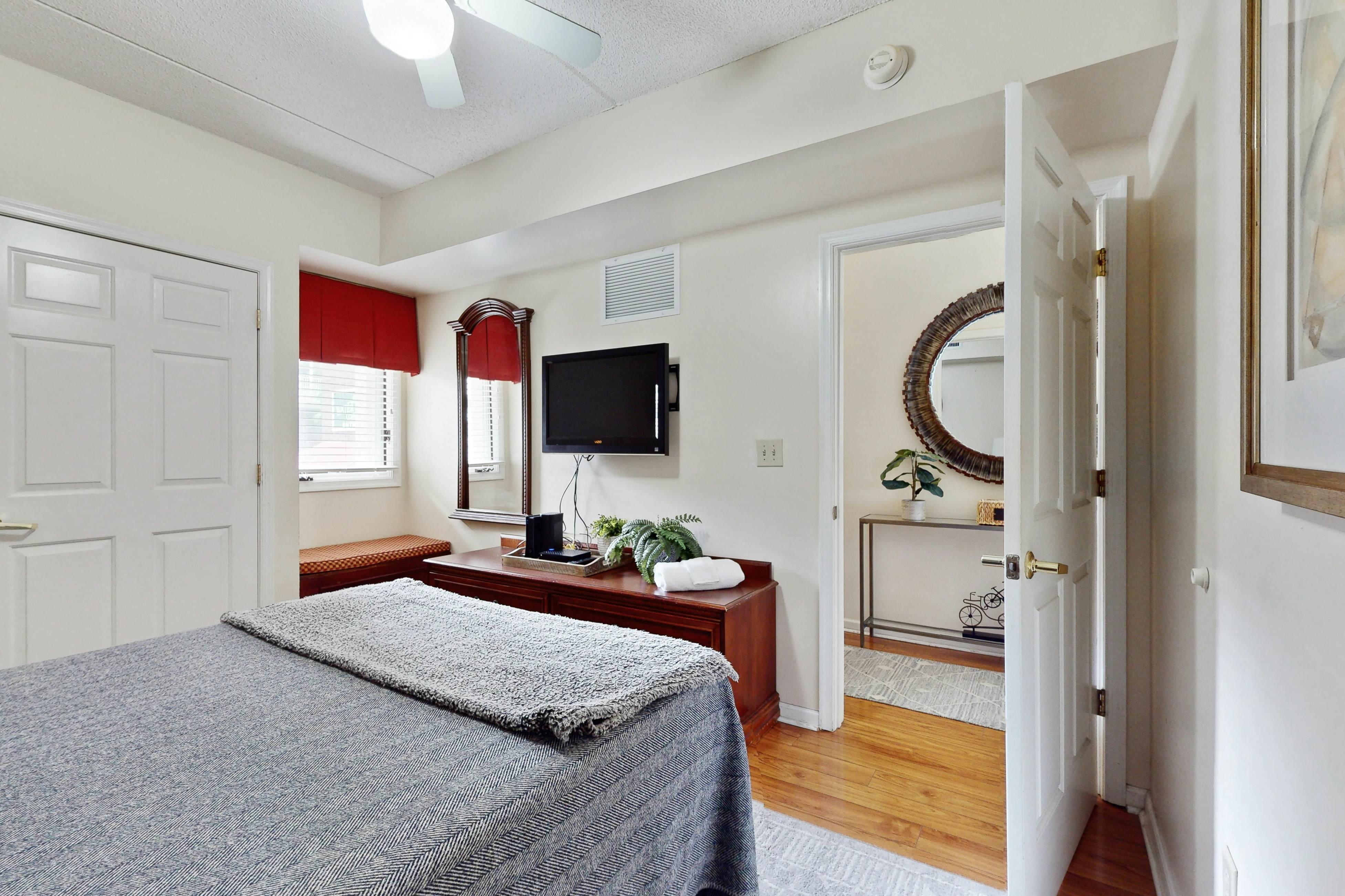 WI15 Water Street Condos Unit 208