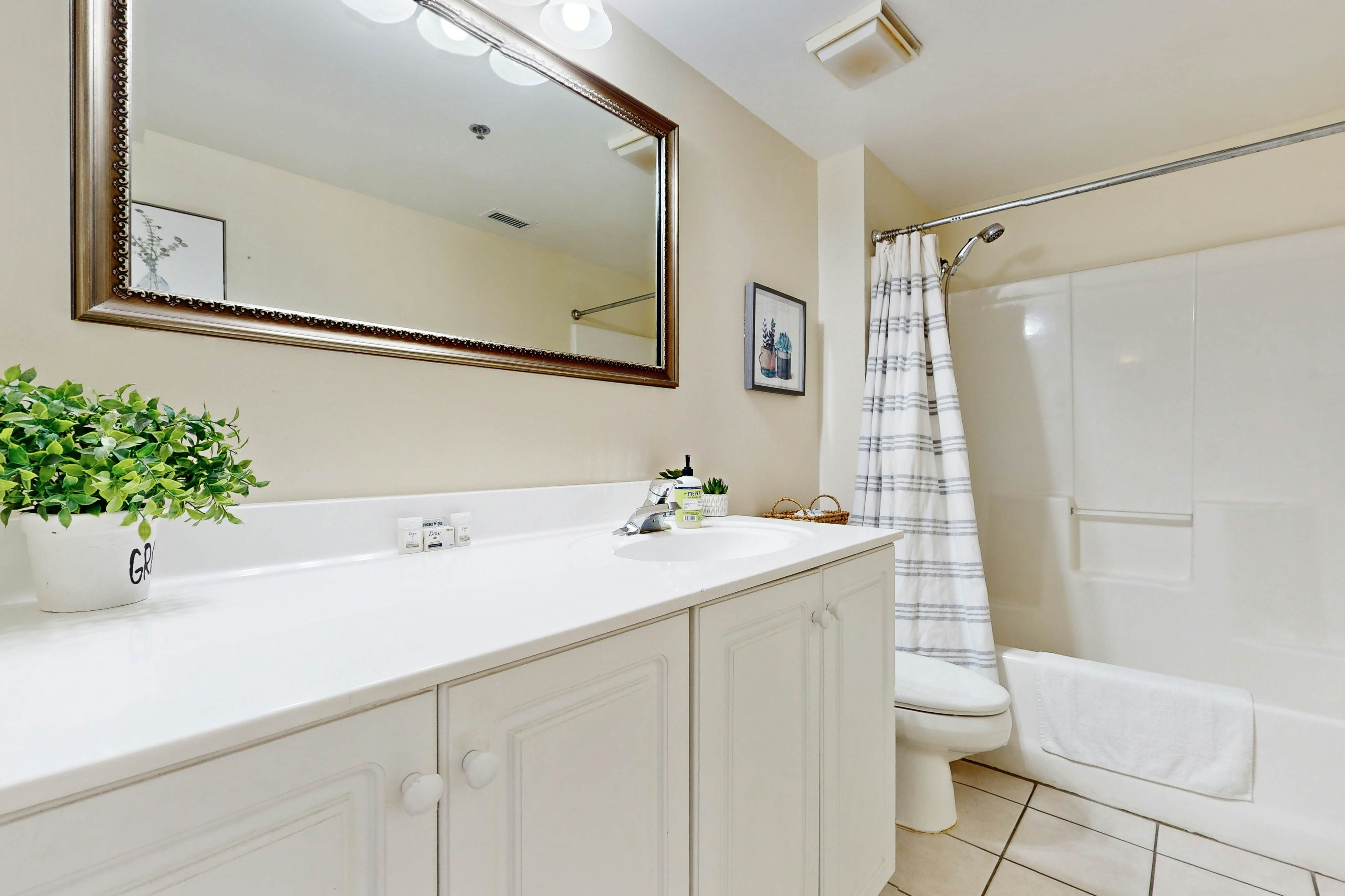 WI15 Water Street Condos Unit 208