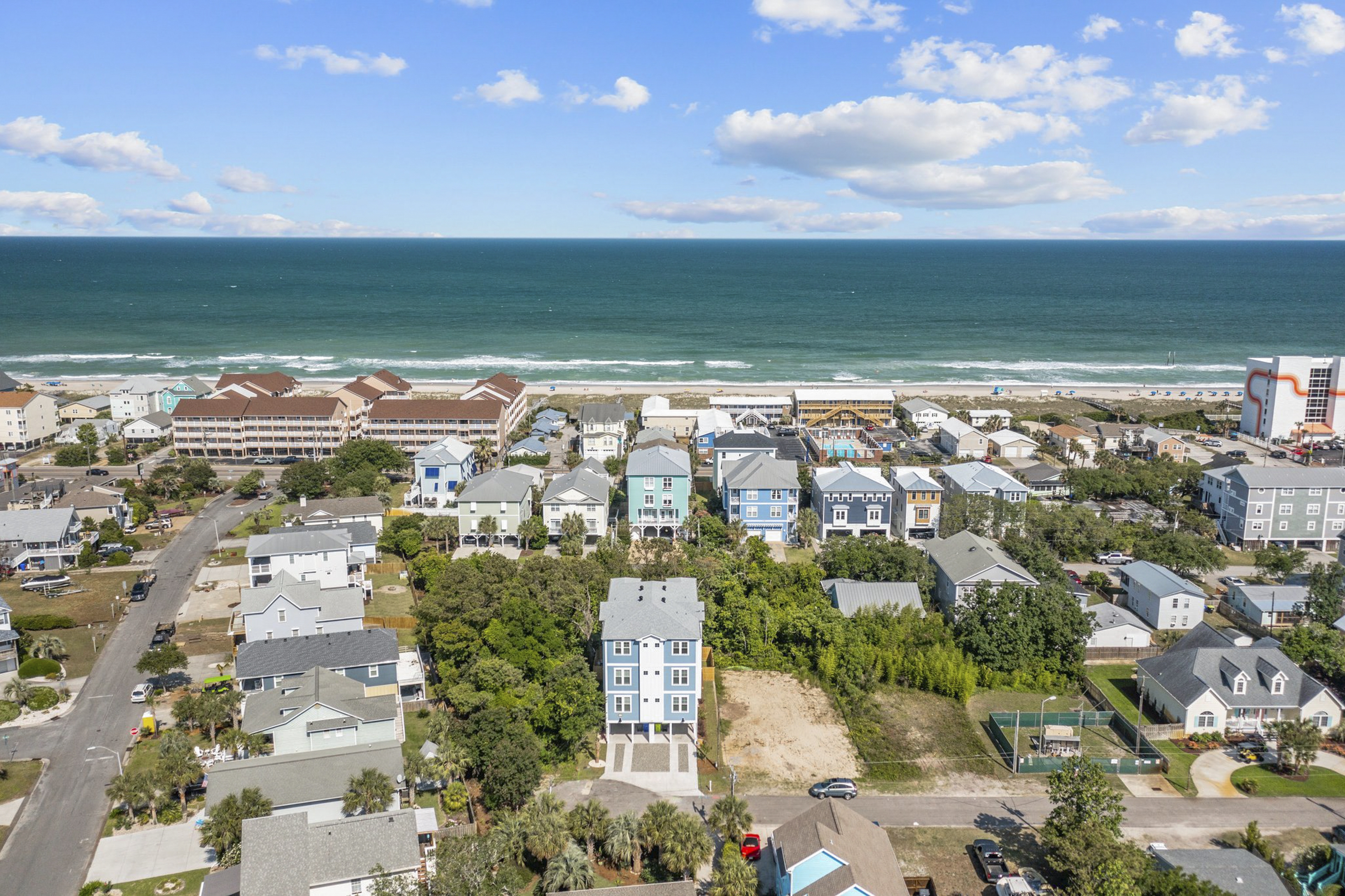 Beautiful water-view townhome with elevator & deck - two blocks from the ocean