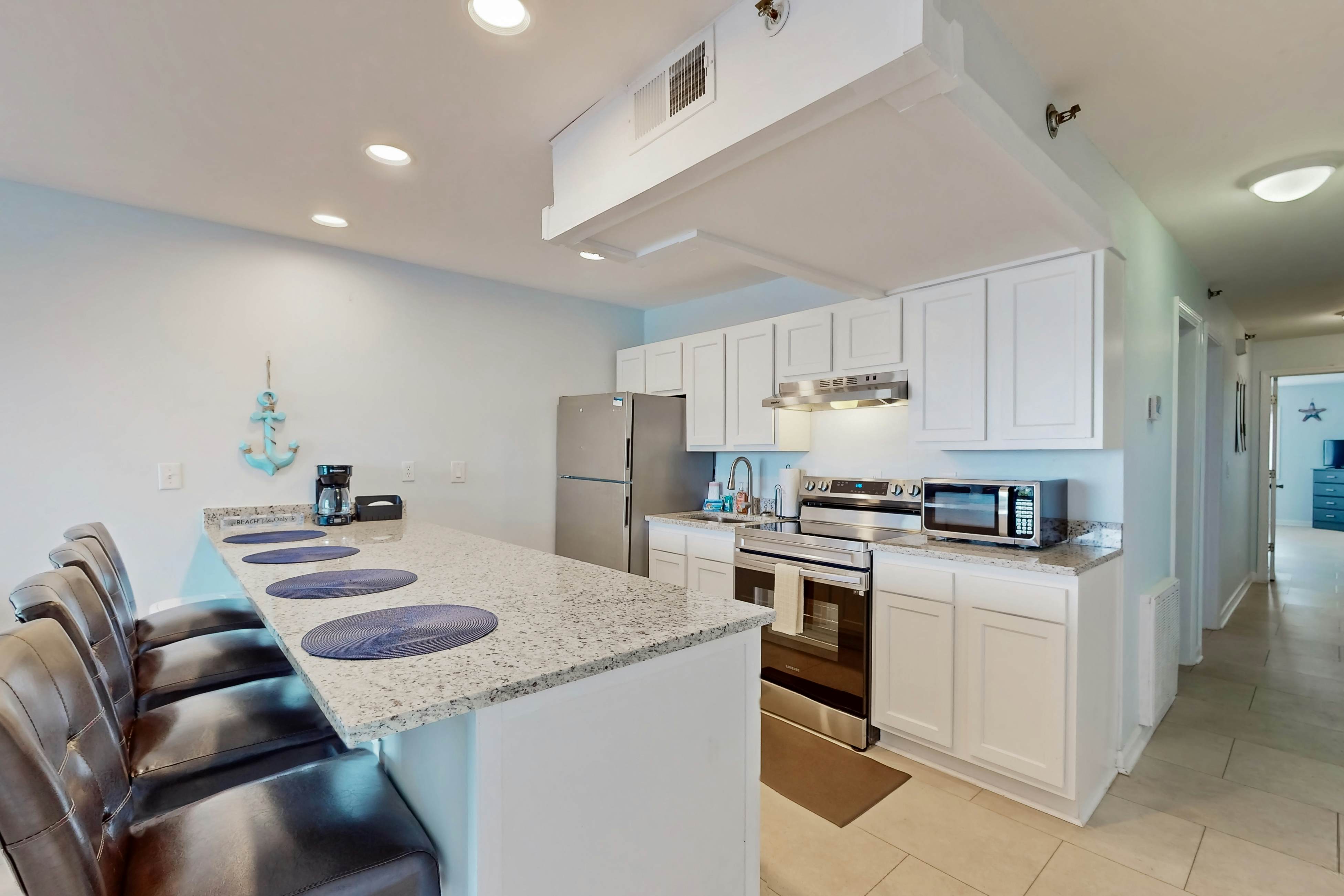 CB83 Charm of the Canal