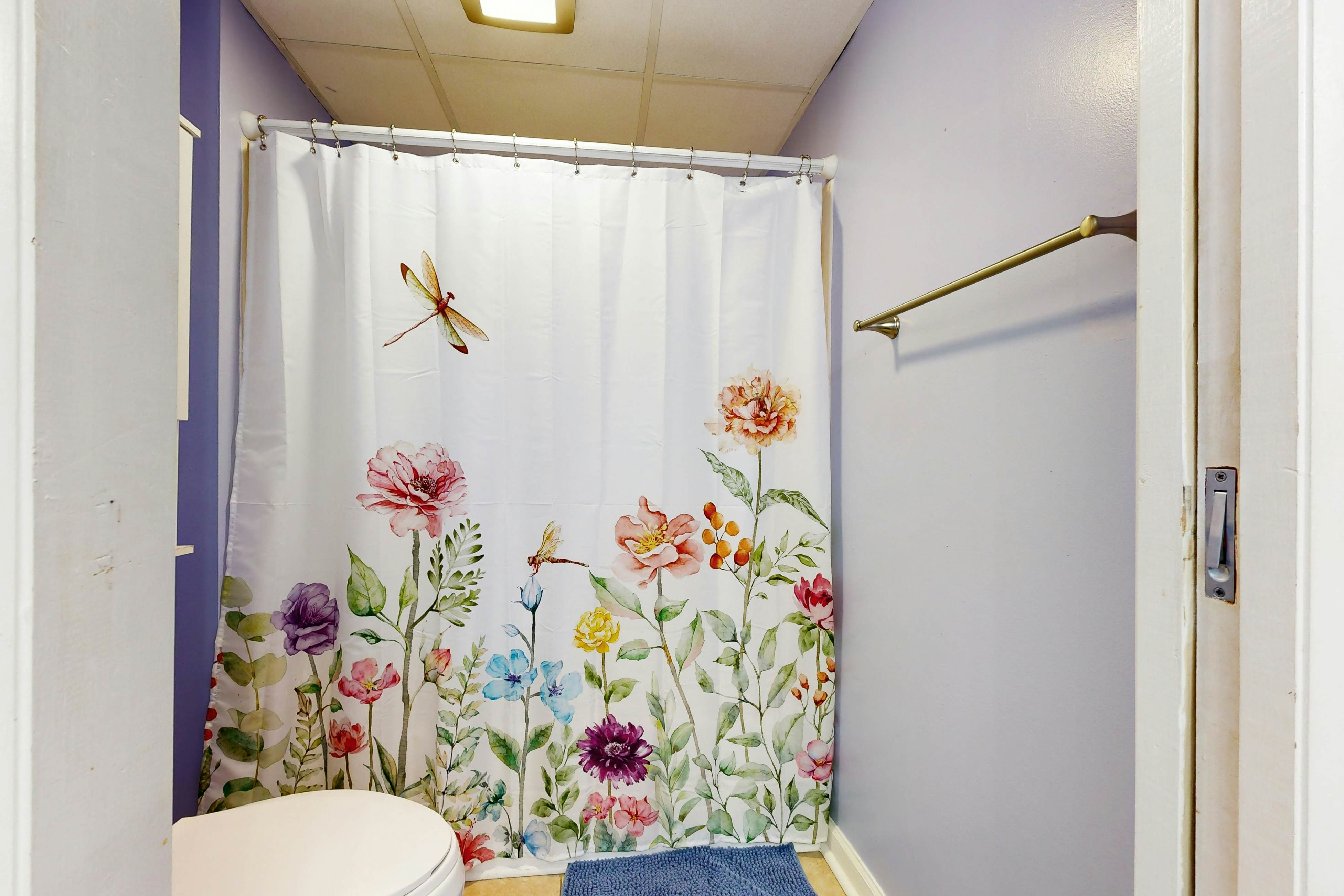 CB90 Almost Paradise