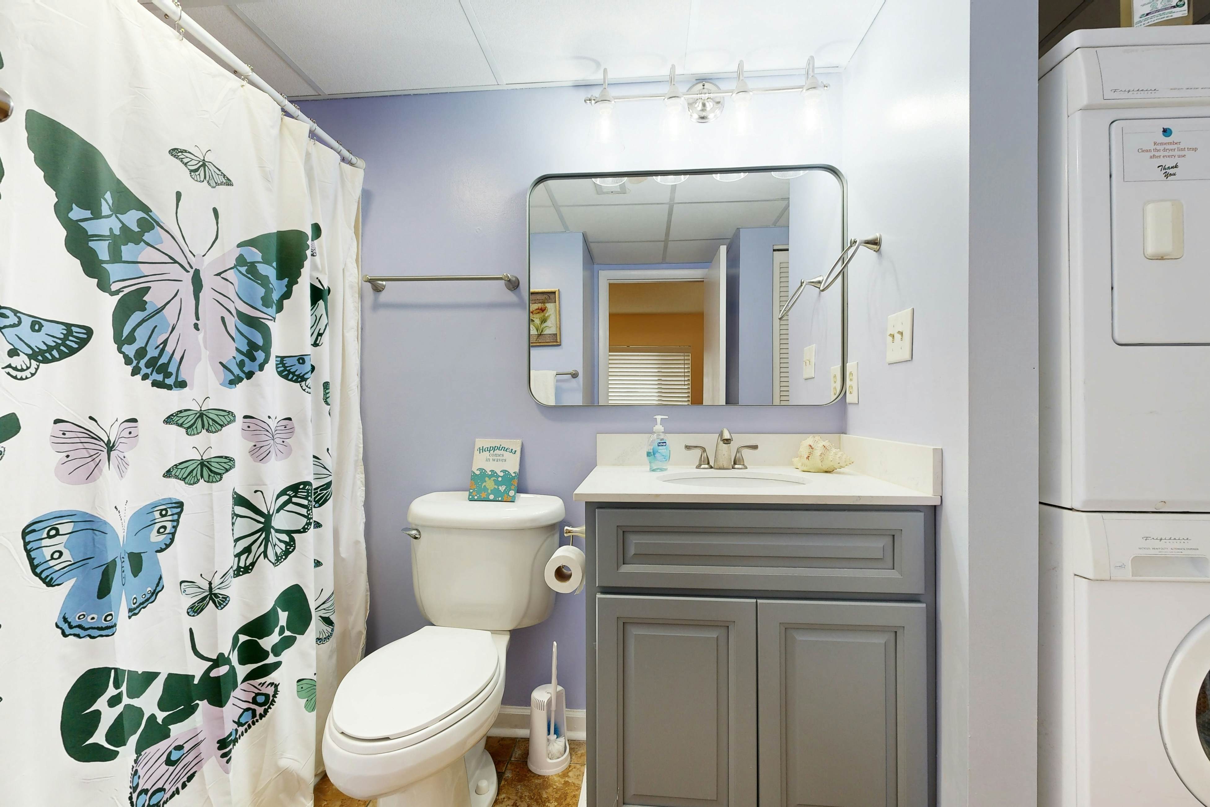 CB90 Almost Paradise