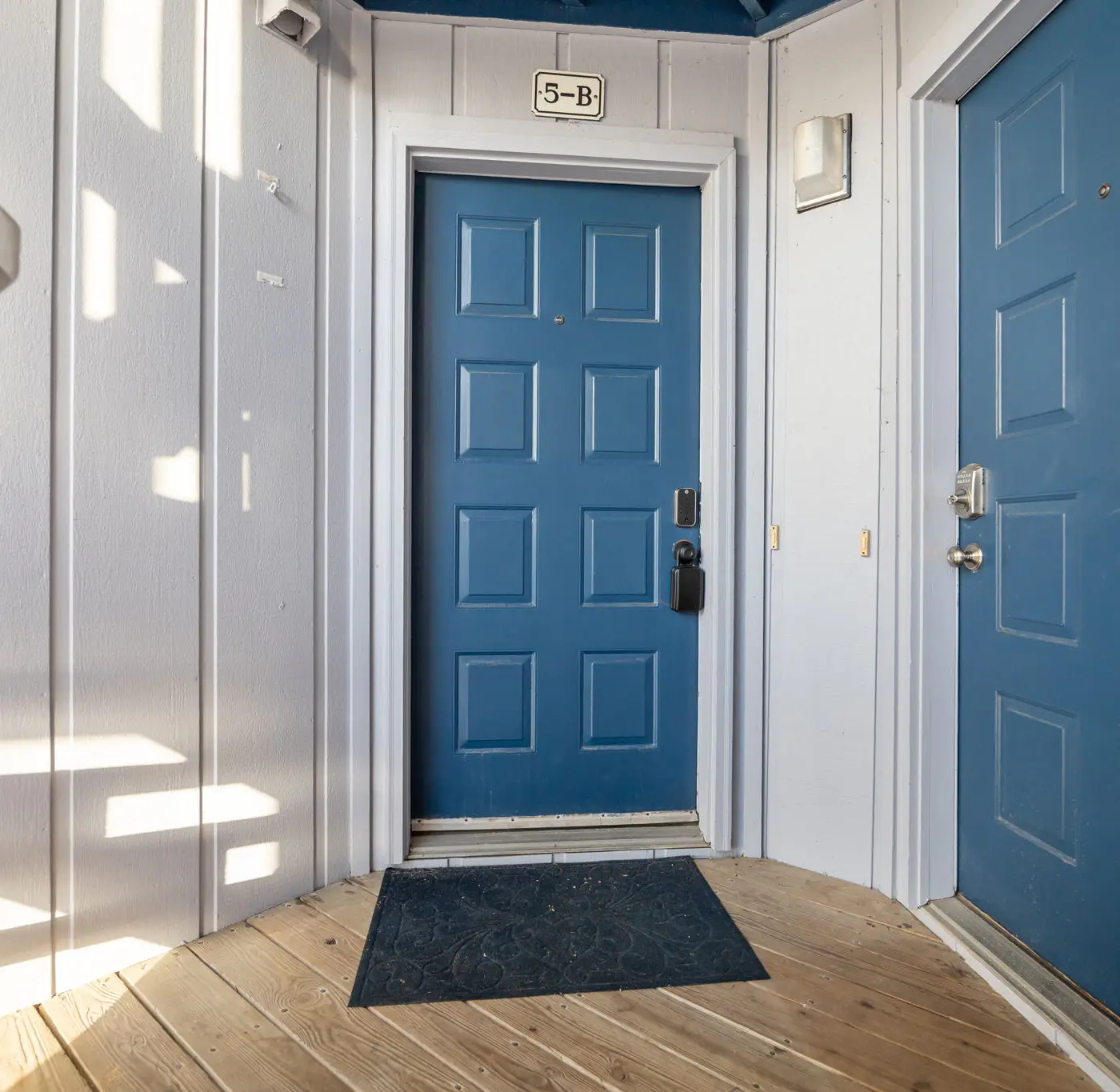 CB92 Million Pebbles