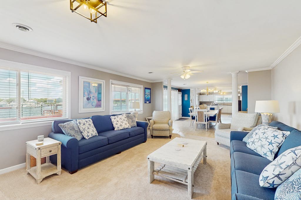 Beautiful waterfront home with private deck and large yard near beach access