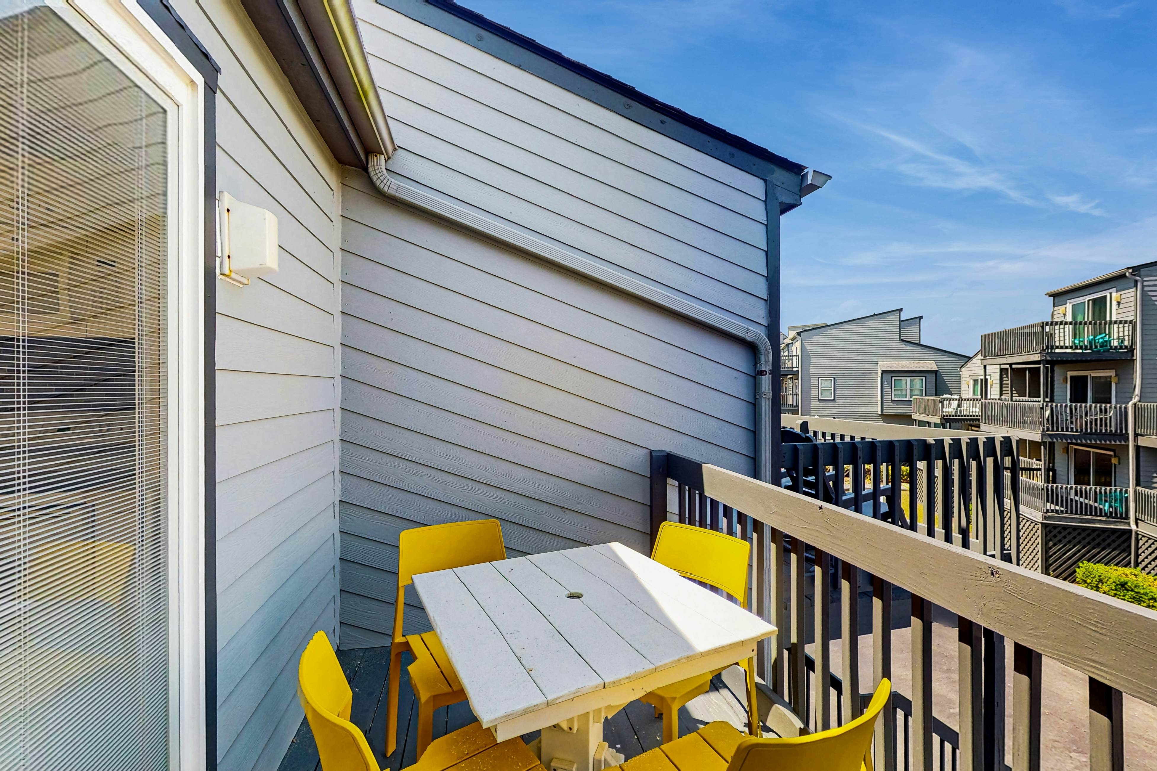 NTBSW223 Shipwatch II 223