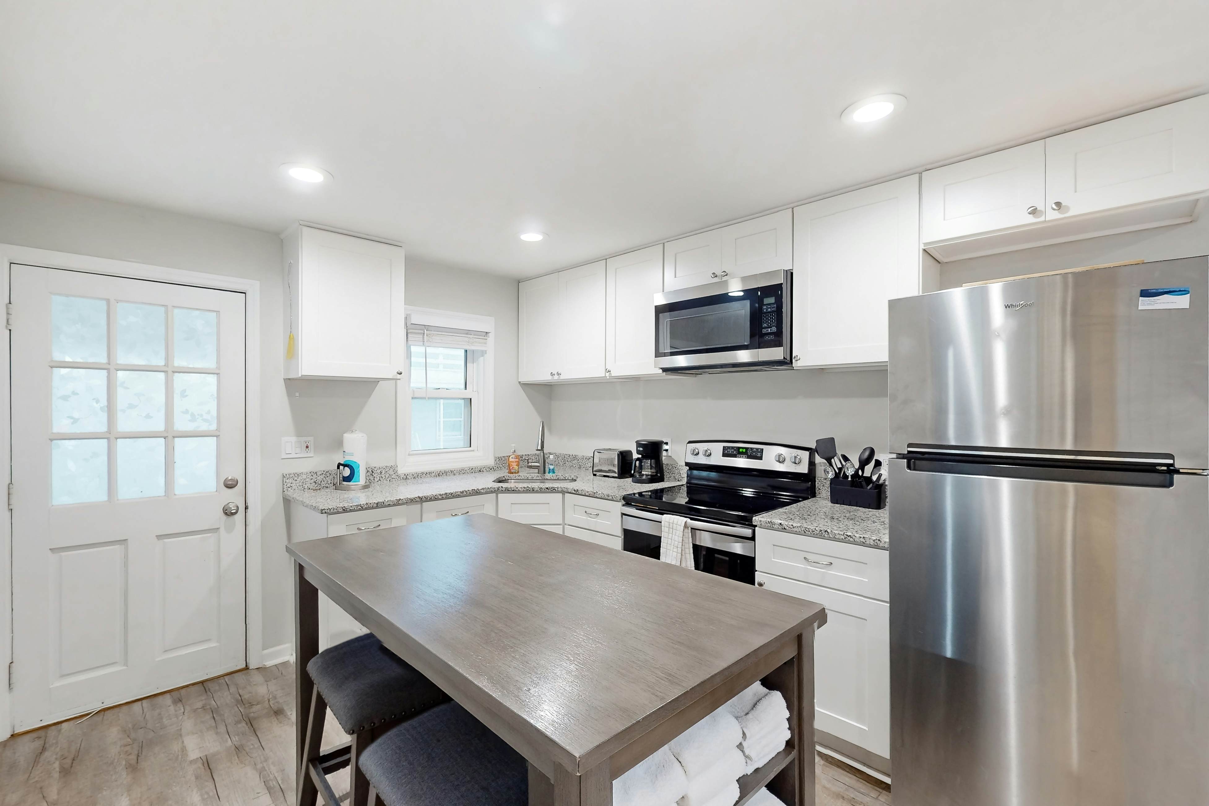 KB15 Pier View Cottage Unit 2